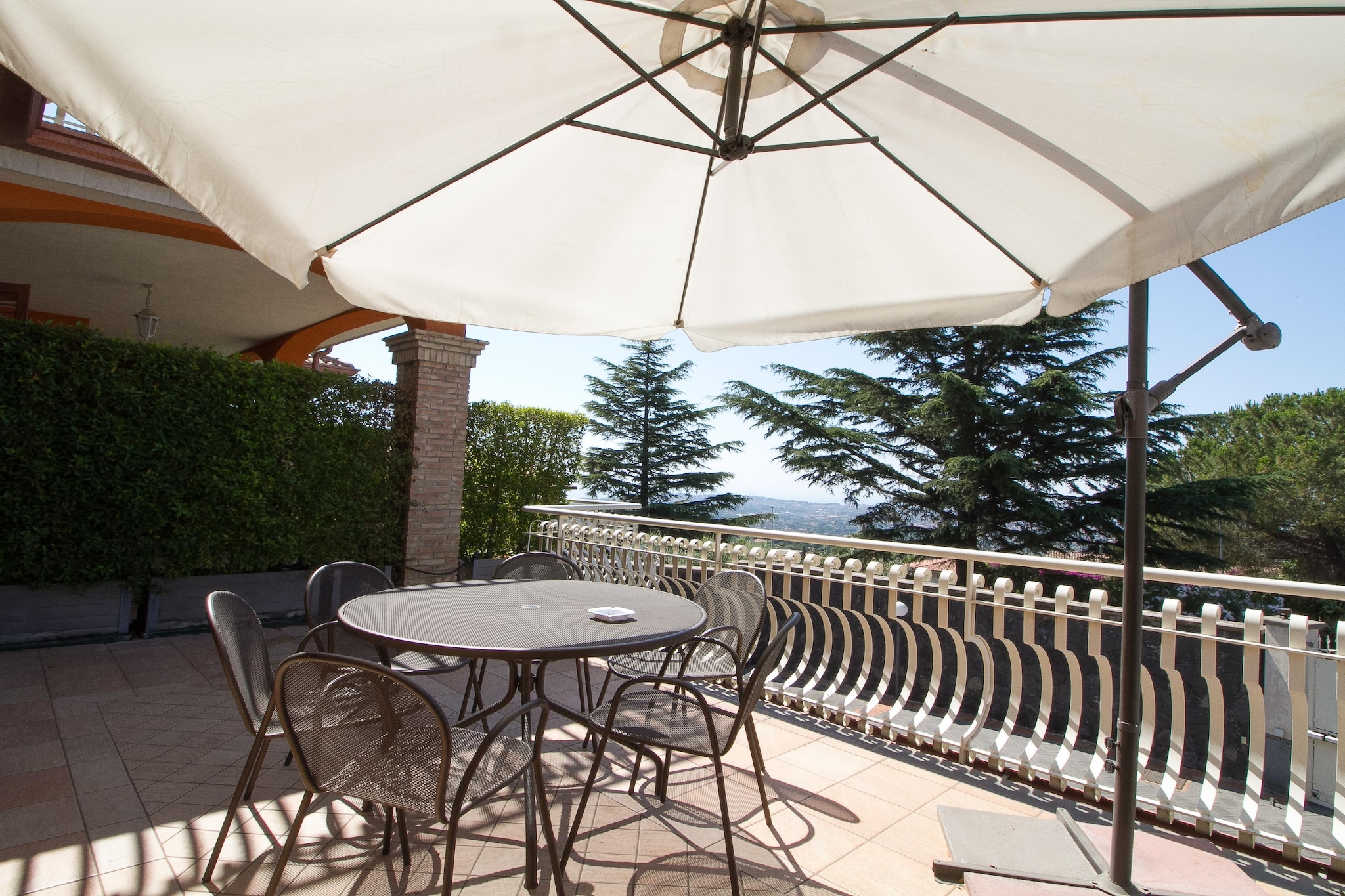 N 2 Appartamenti Trilocali con vista mare - Terrasse / balcon