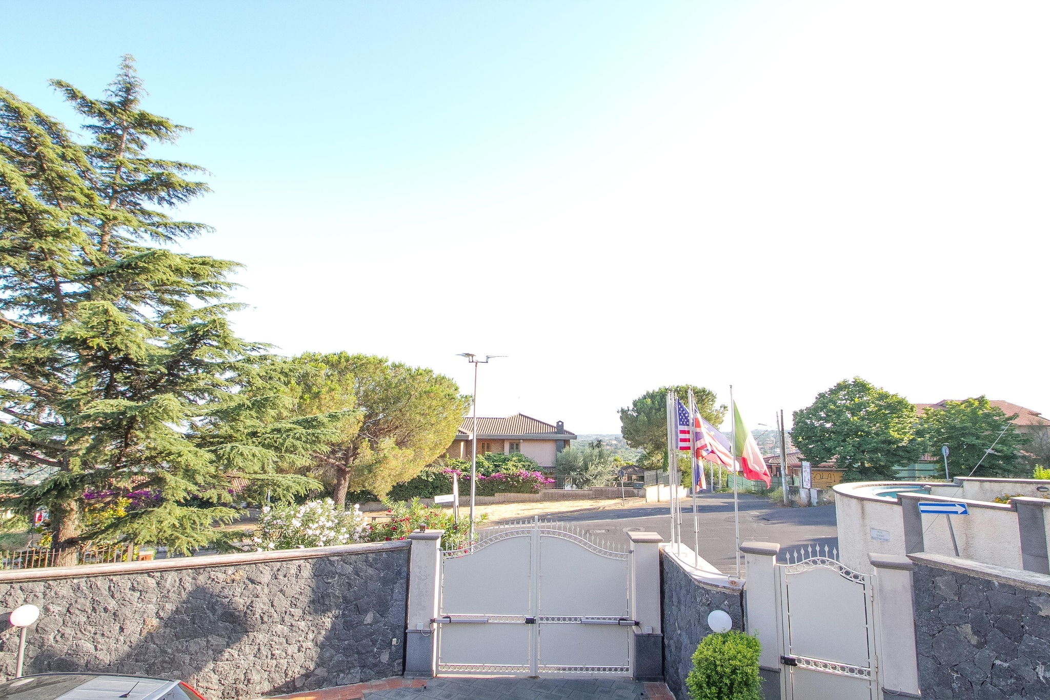 N 2 Appartamenti Trilocali con vista mare - Vue d'été