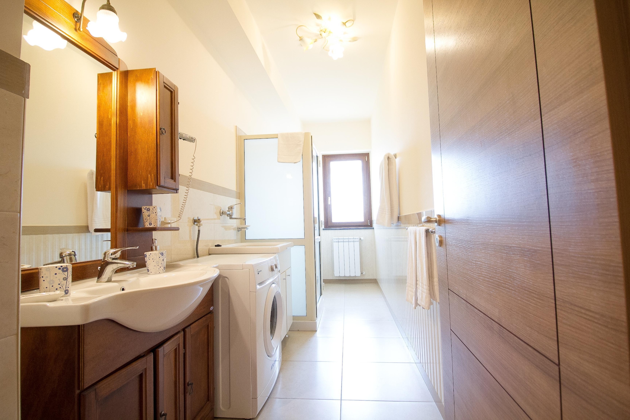 N 2 Appartamenti Trilocali con vista mare - Salle de bain