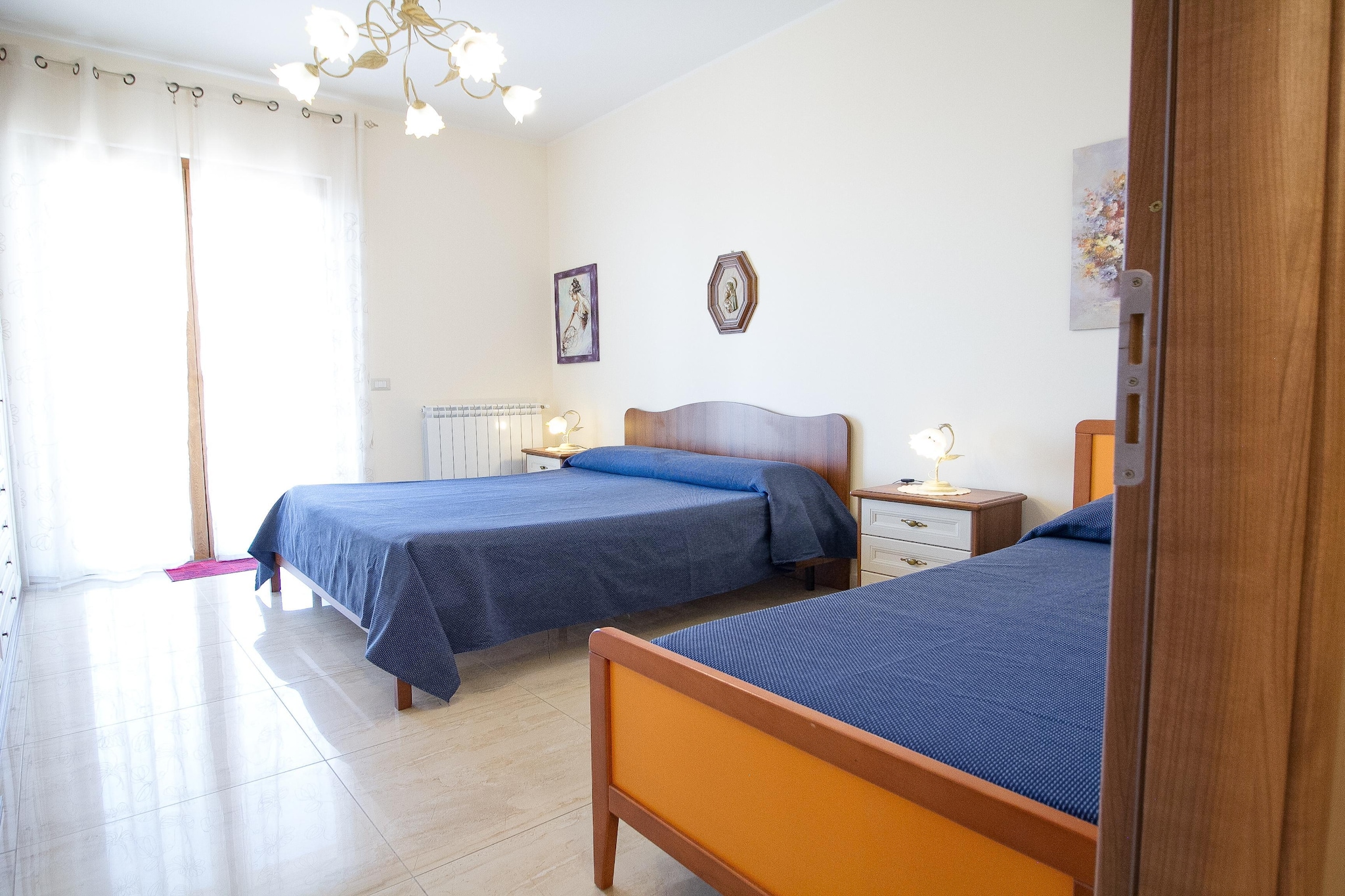 N 2 Appartamenti Trilocali con vista mare - Chambre