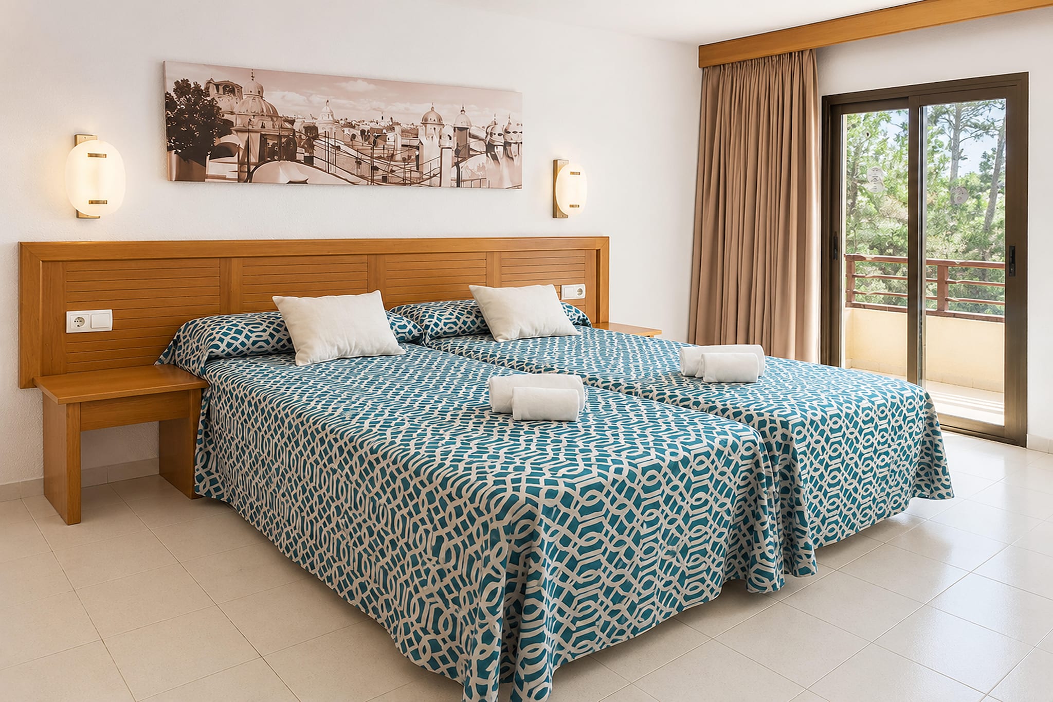 Apartamento C en Pals con piscina y vistas