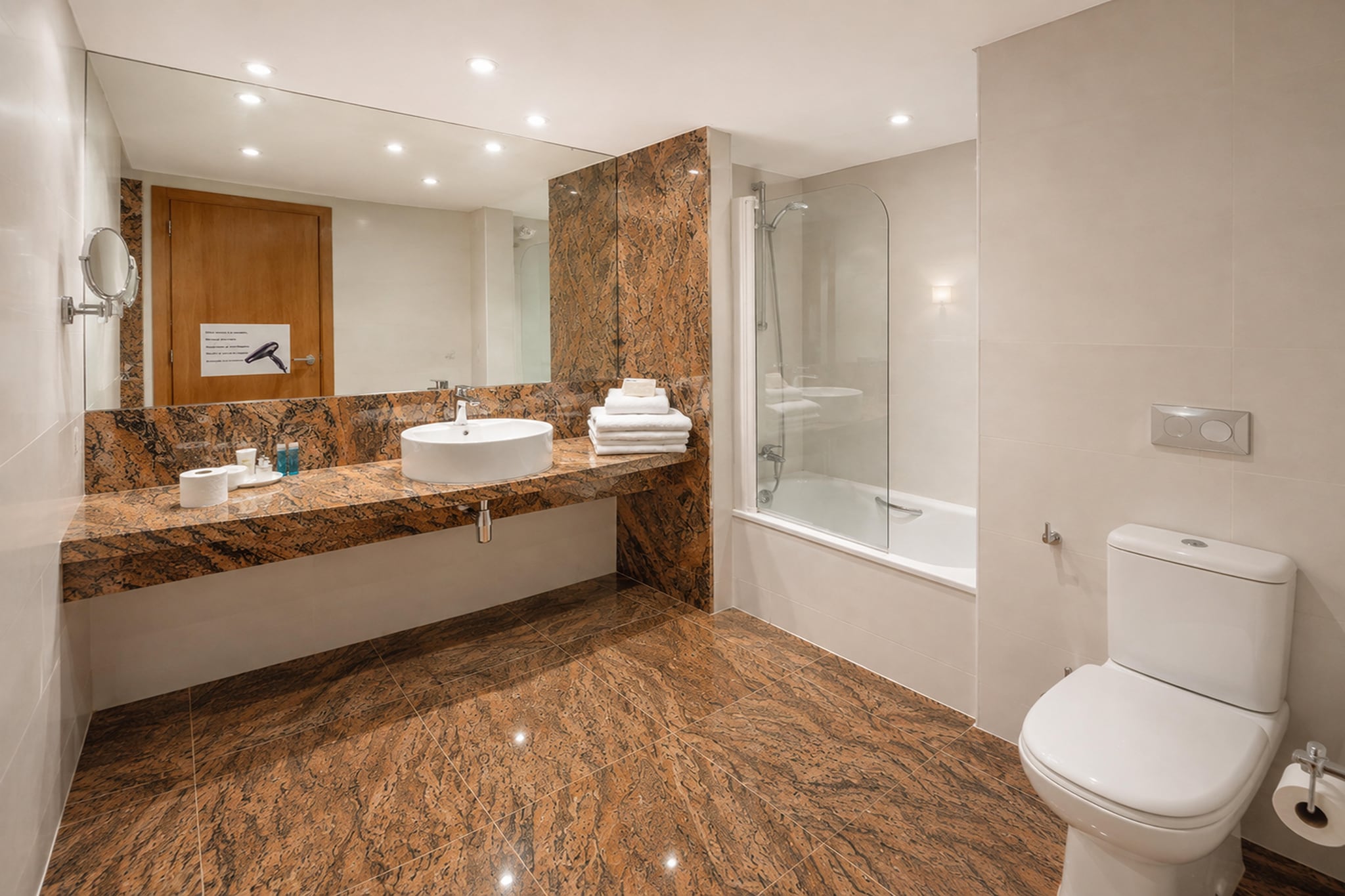Apartamento C en Pals con piscina y vistas - Bathroom