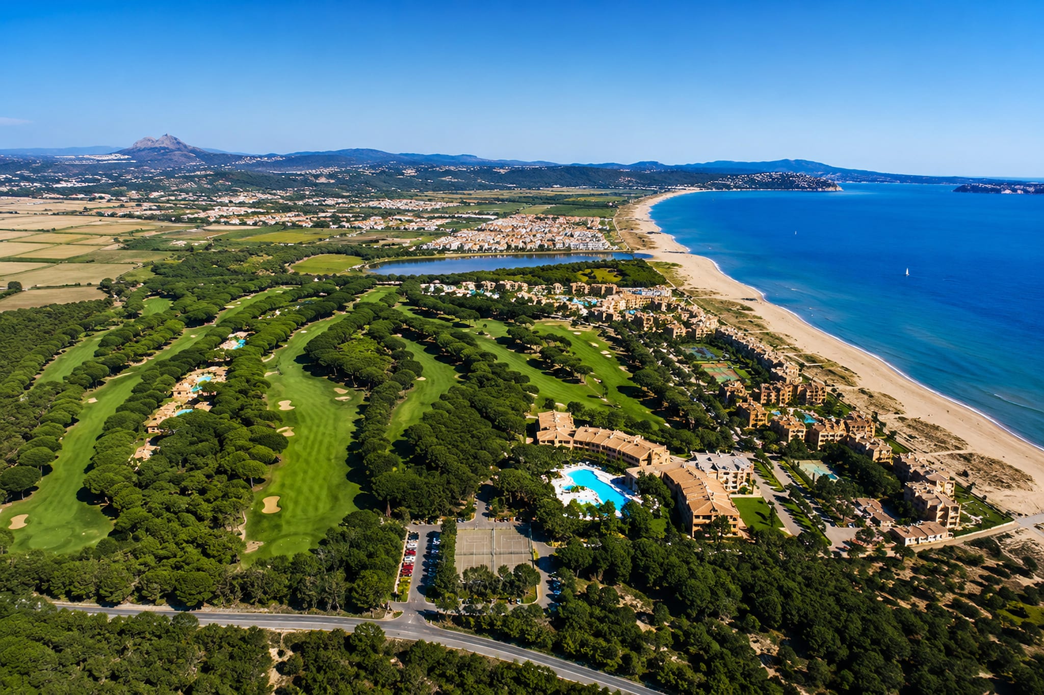 Apartamento en Pals sup con vistas D - Areas within 5km in summer