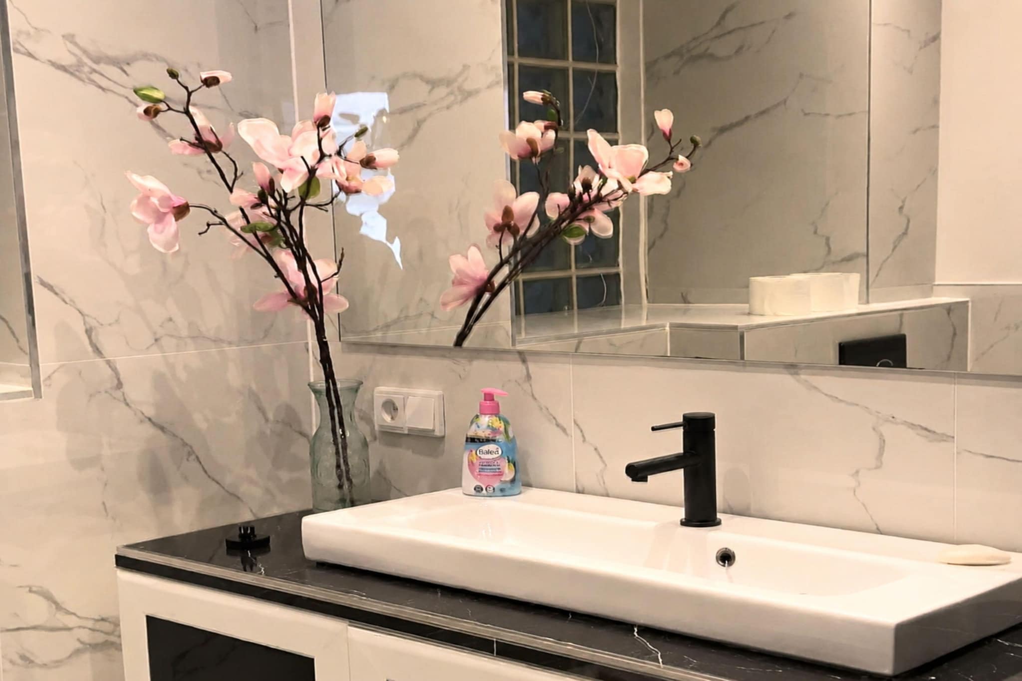 Verde Design Apartment - Badkamer