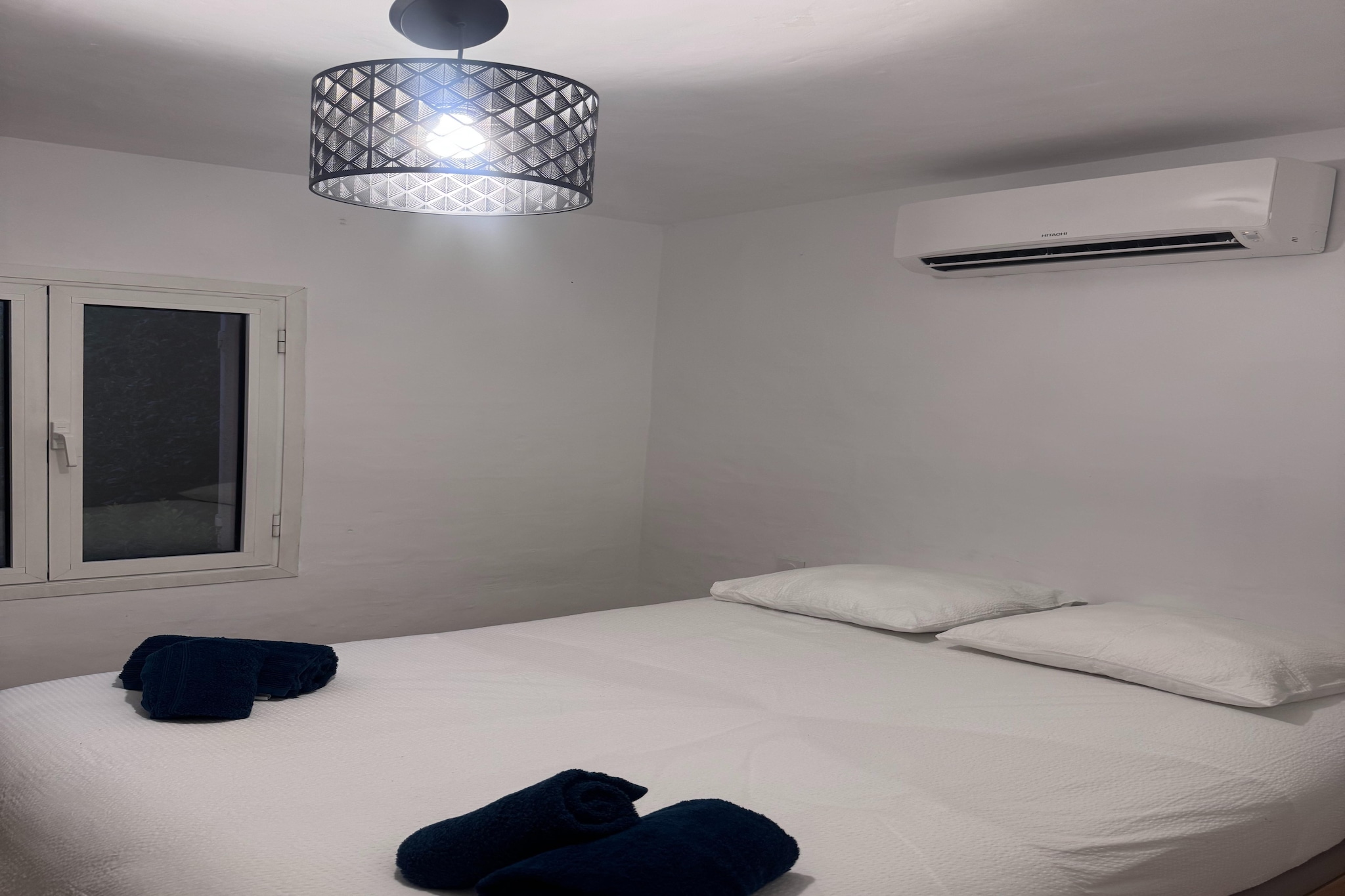 Maison de campagne avec piscine chauffée - Chambre