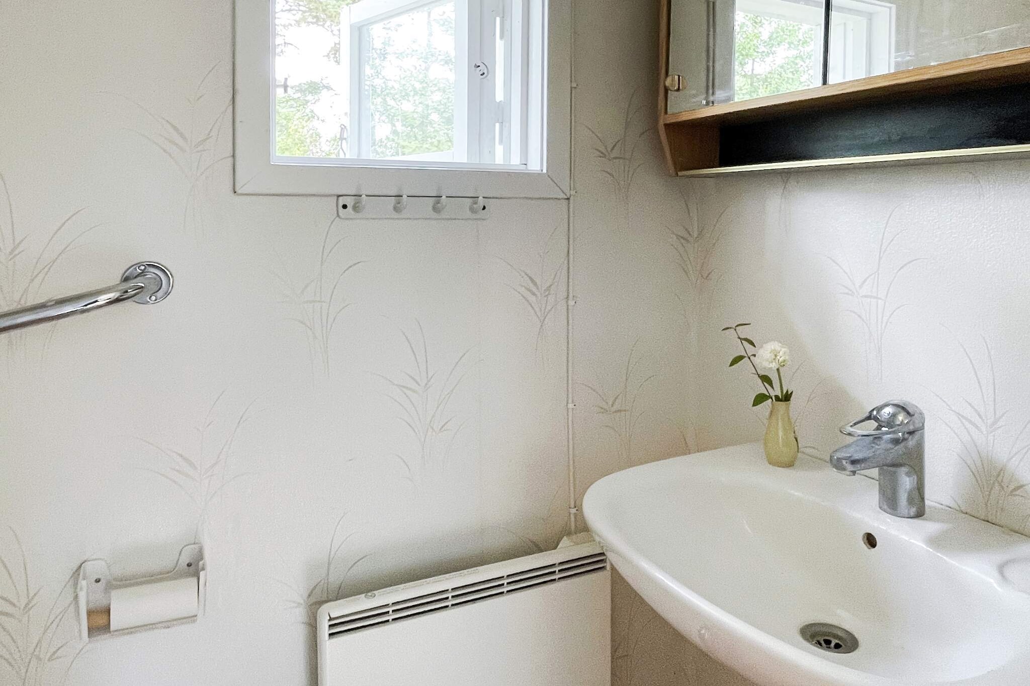 4 star holiday home in ÖREGRUND - Indoor