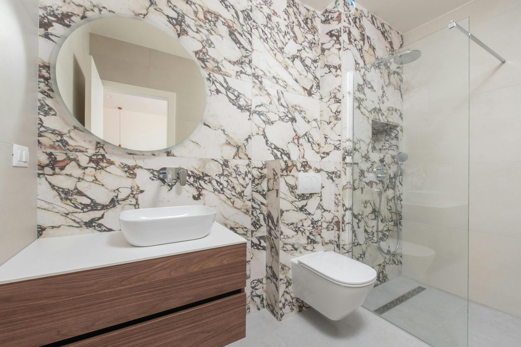 Velvet View Villa - Bathroom