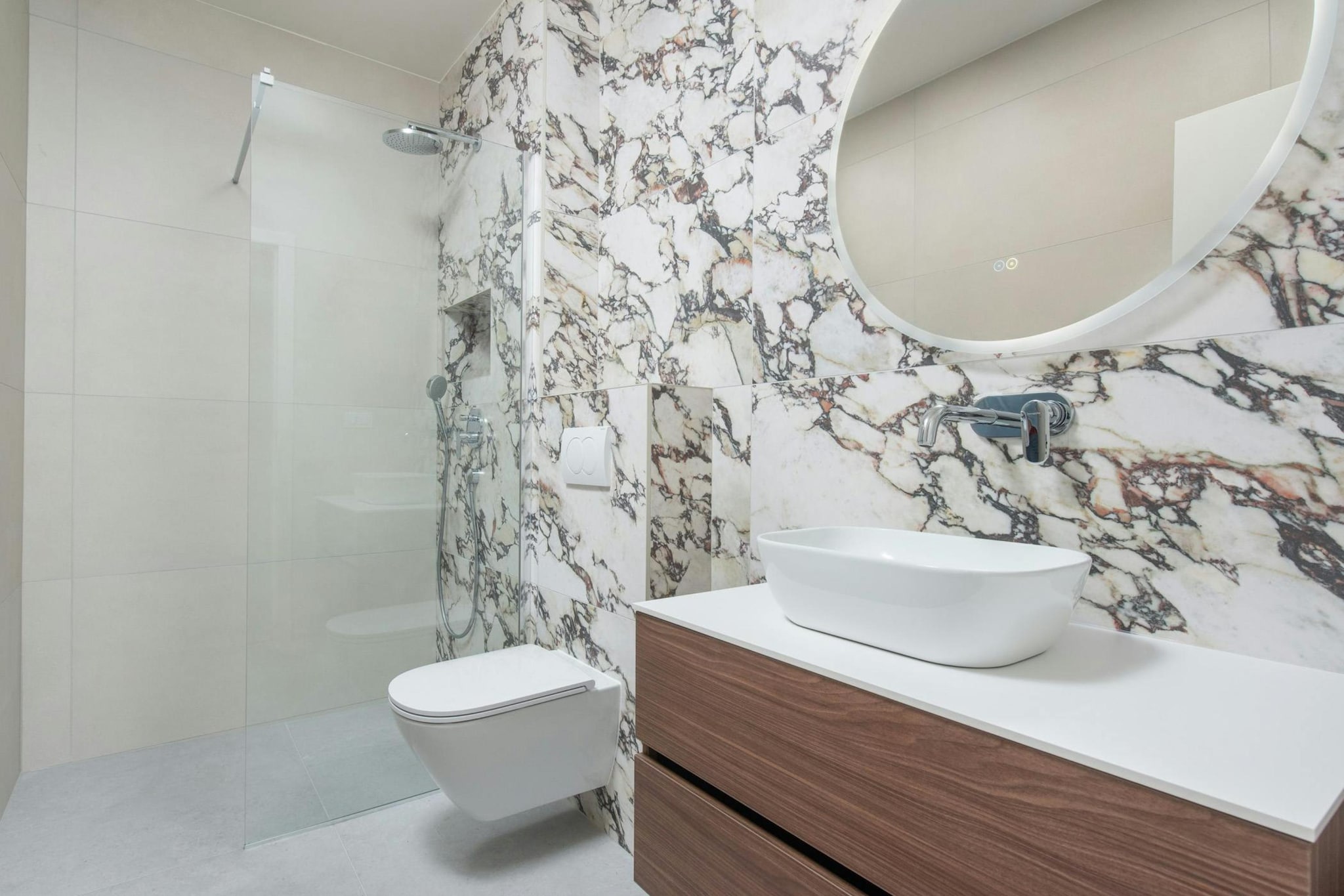 Velvet View Villa - Bathroom