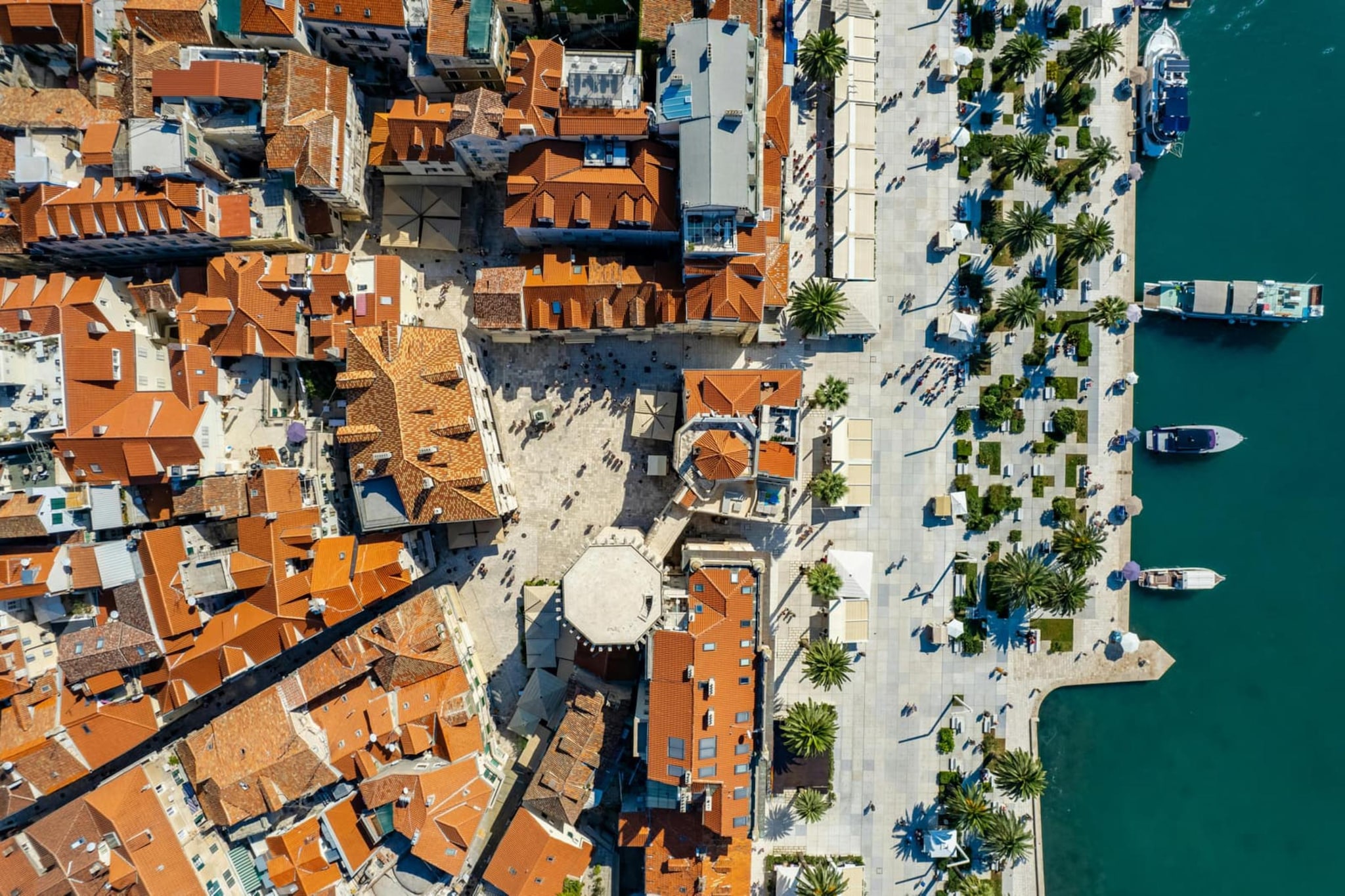 Velvet View Villa - Areas within 1km in summer