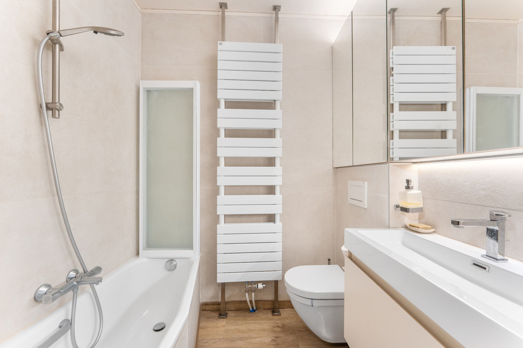 TARRAGONA - 0101 - Badezimmer