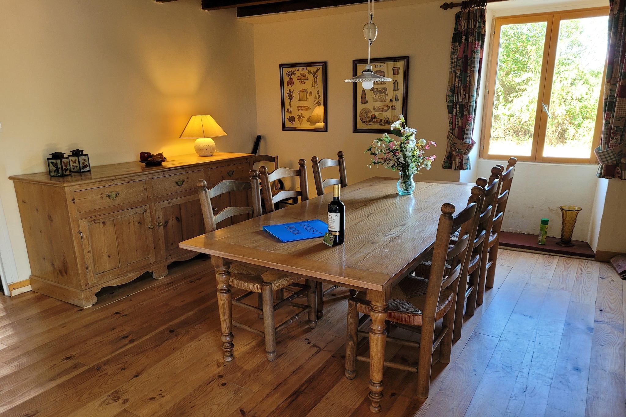 Gite La Vigne - Eetkamer