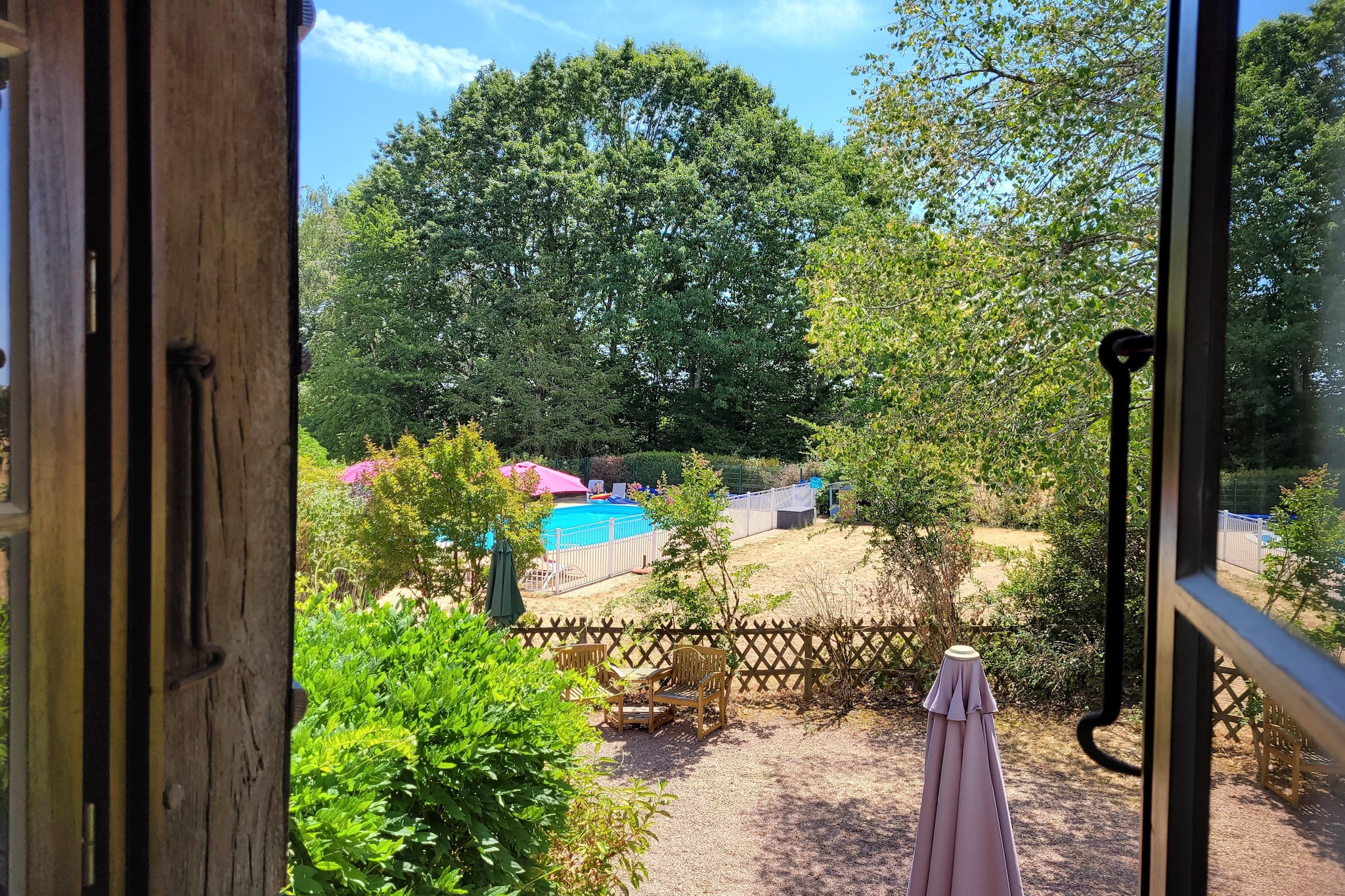 Gite La Cave - Tuinen zomer