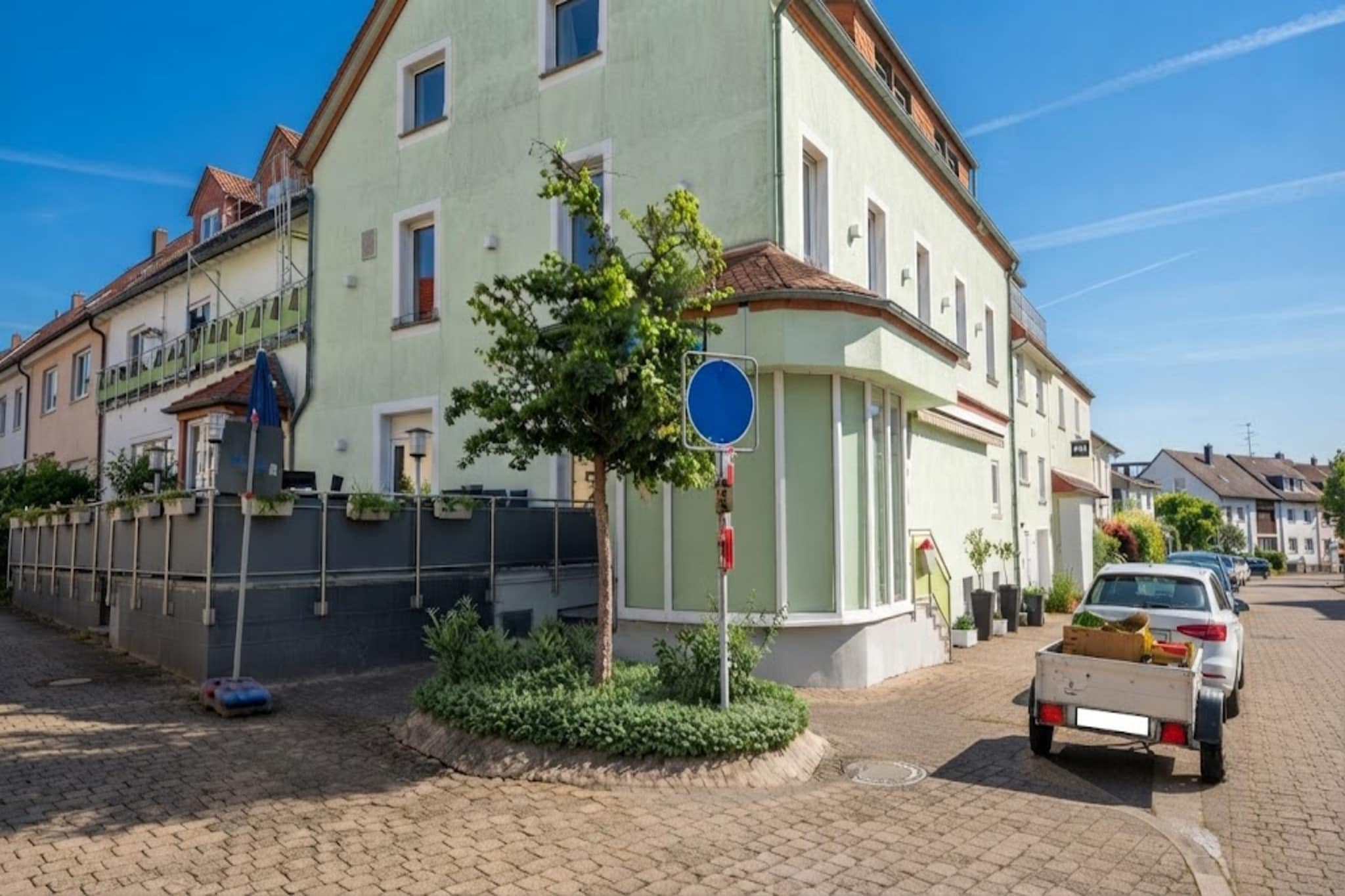 Landhotel Rauber Sankt Wendel - Standard Suite Room - Image-tags.hotelexteriorsummer