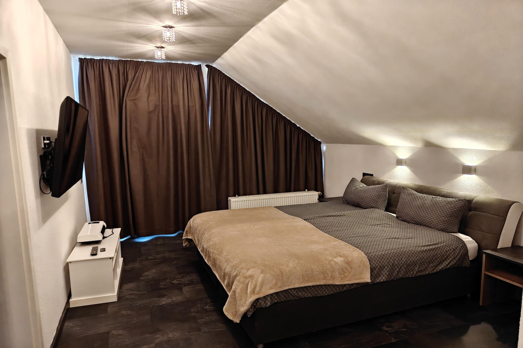 Landhotel Rauber Sankt Wendel - Standard Suite Room - Slaapkamer