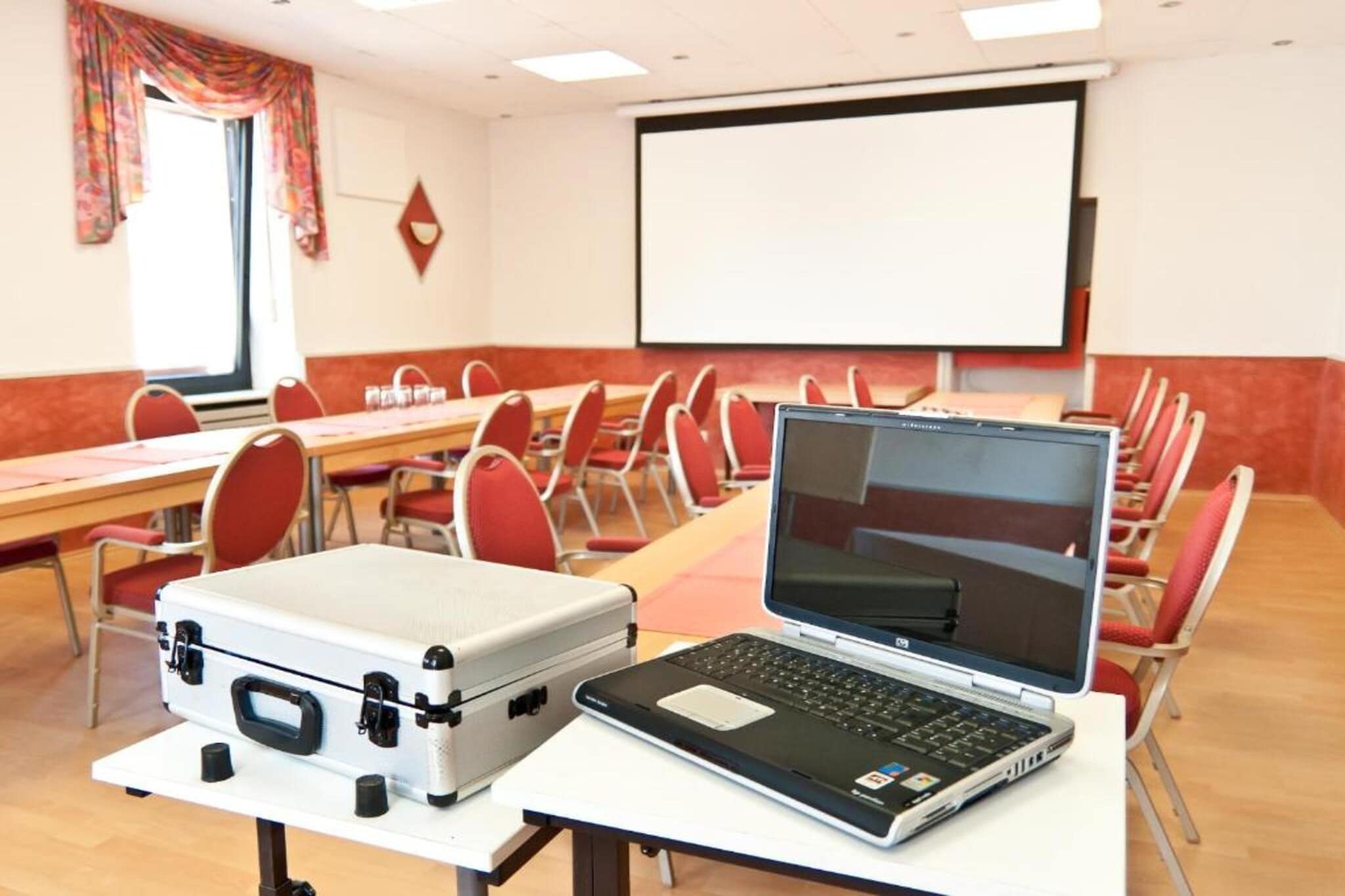 Landhotel Rauber Sankt Wendel - 2 Bedroom Apartment 4 Guest - Image-tags.hotelfacilitiesandservices