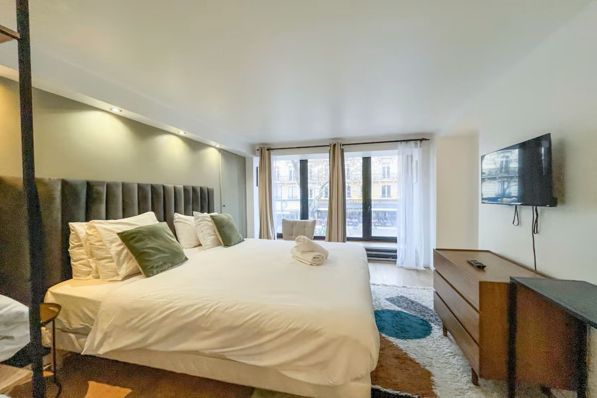 Opéra - Bedroom