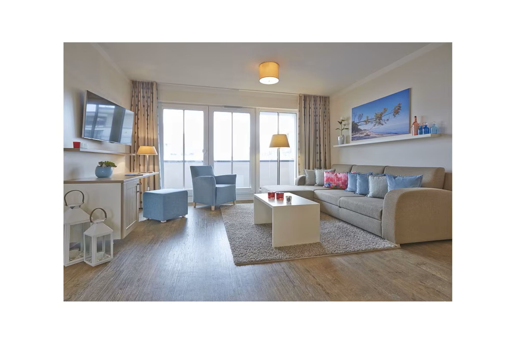 Sunny Suite 14