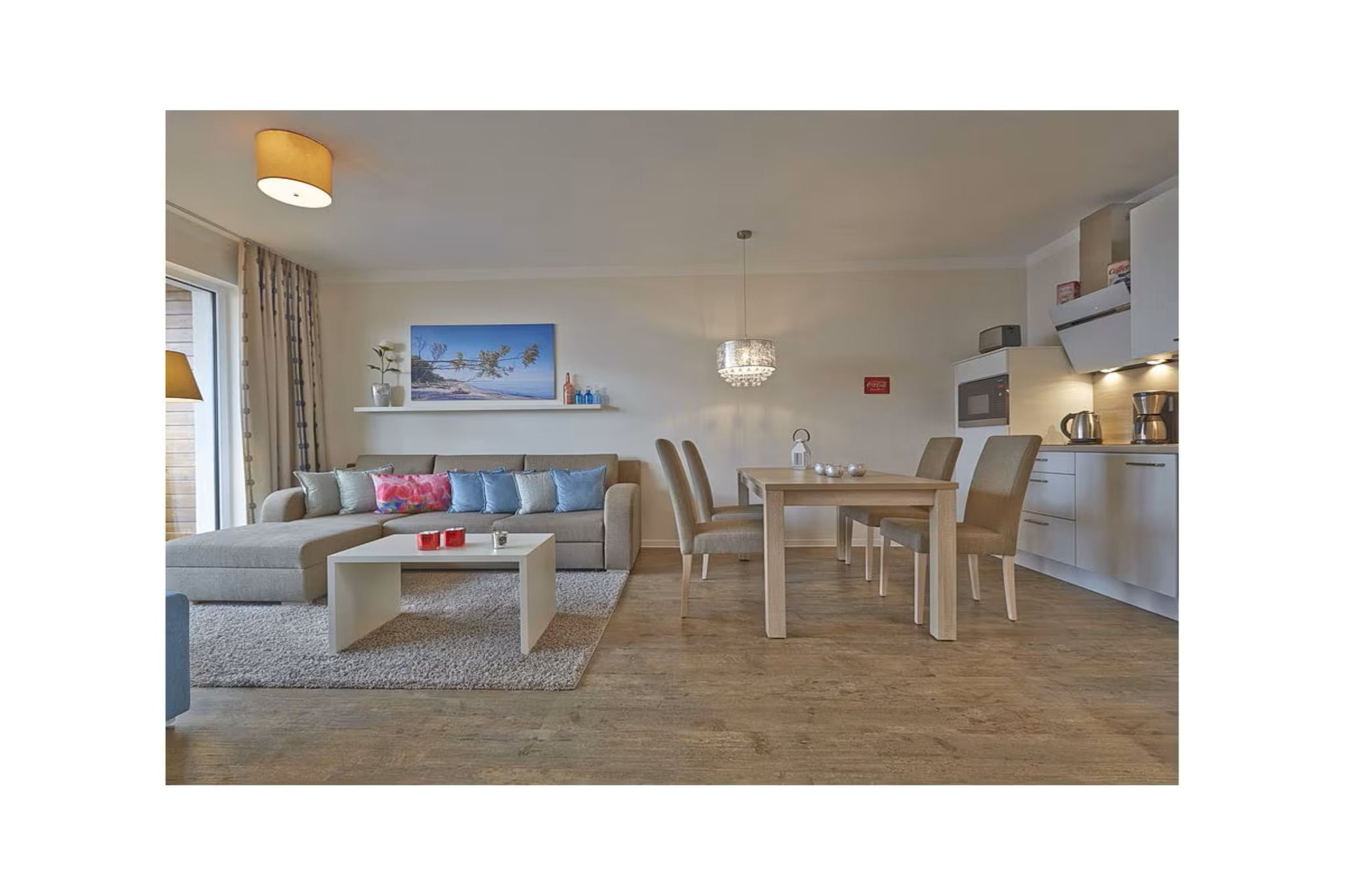 Sunny Suite 14