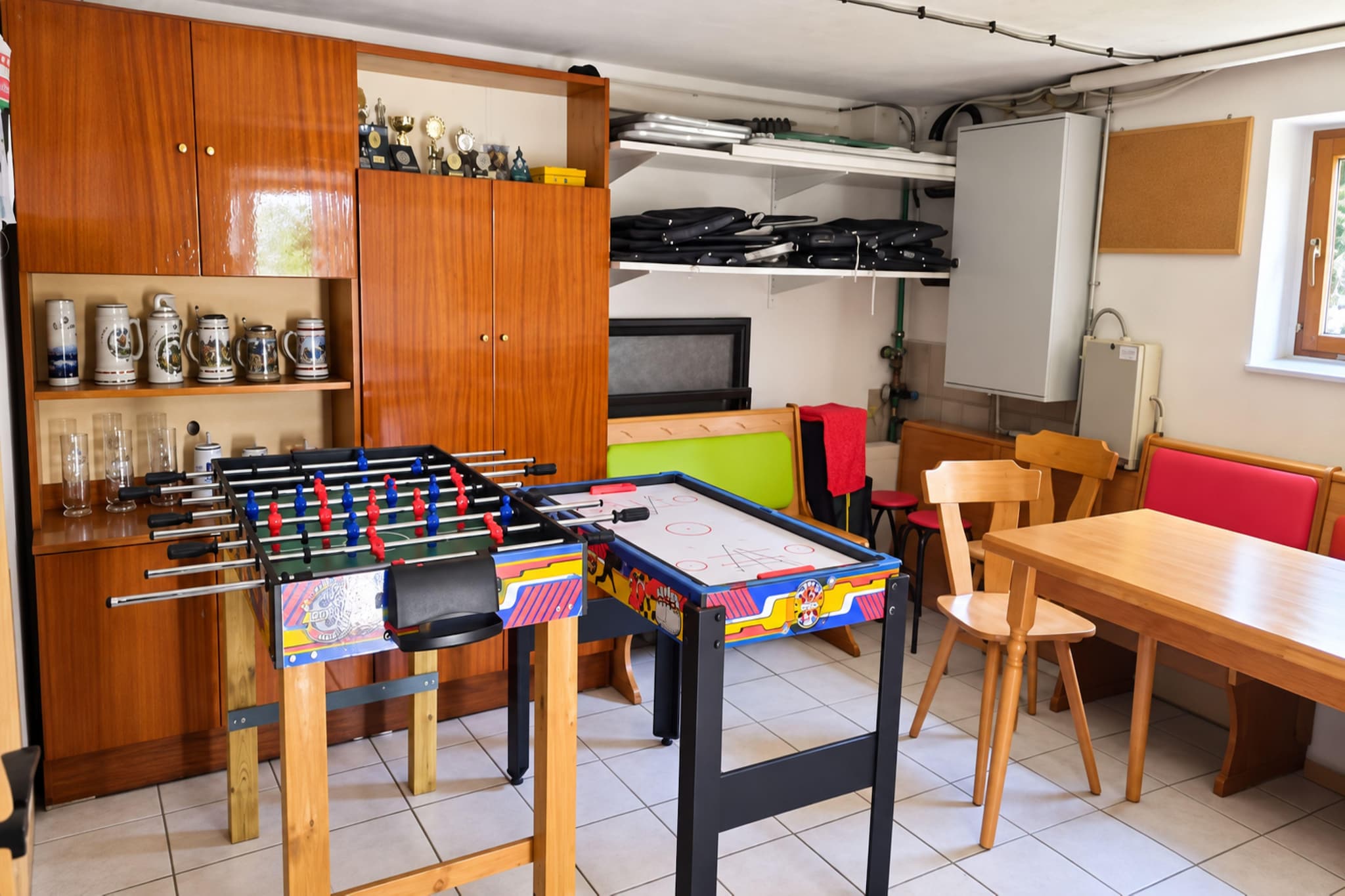 Gruppenhaus – Sauna Kamin & Wintersport - Recreatieruimte