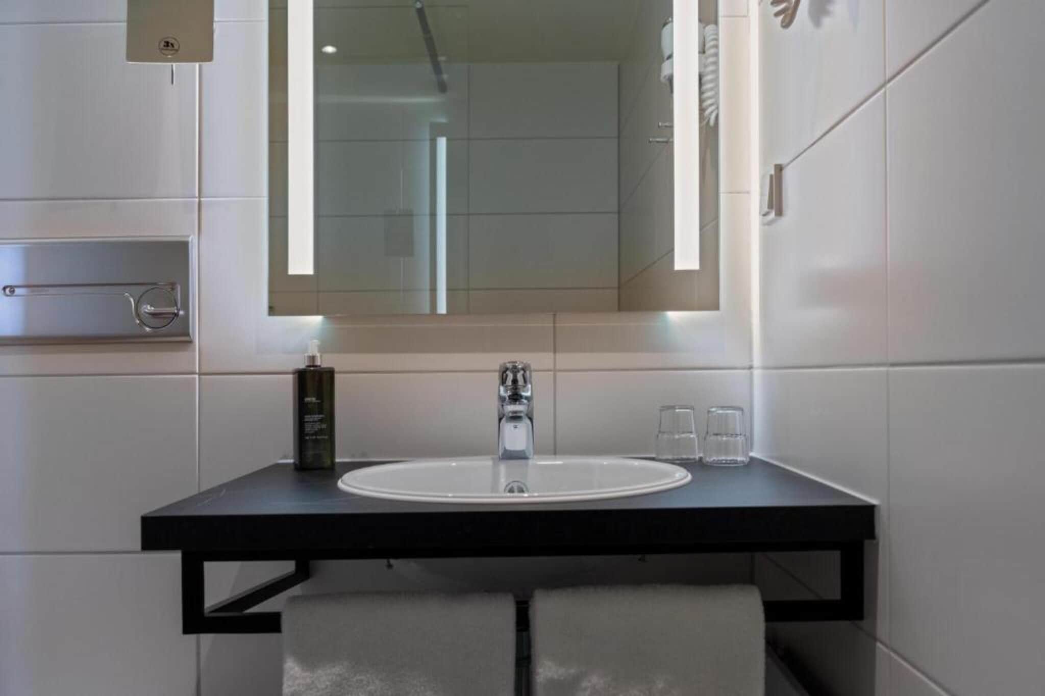 Seminaris Hotel Lüneburg - Badkamer
