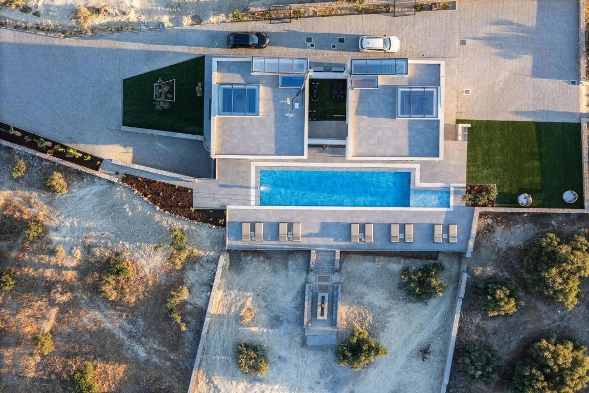 MT7 Panoramic Sea View Villa - Buitenkant zomer