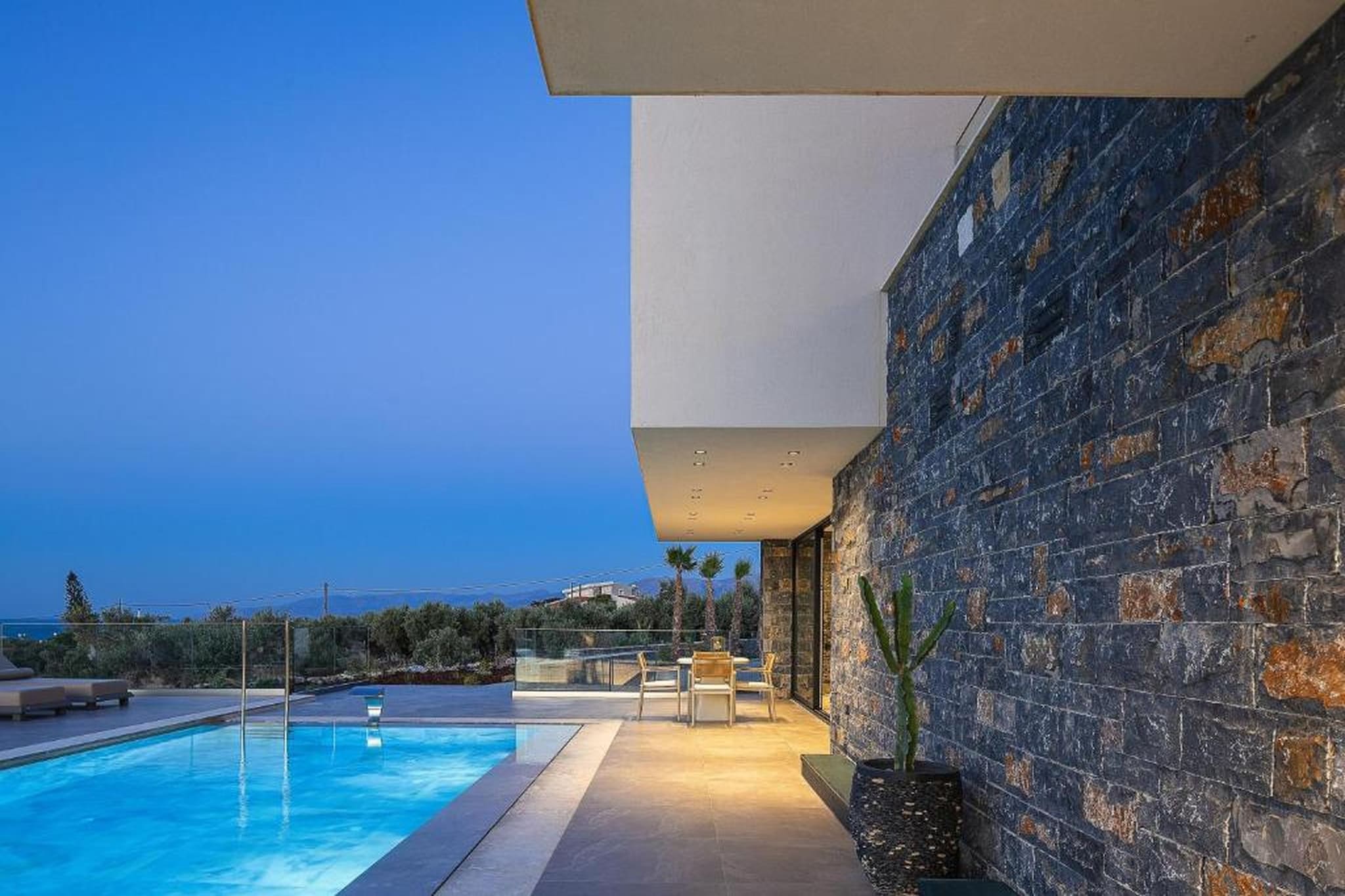 MT7 Panoramic Sea View Villa - Zwembad