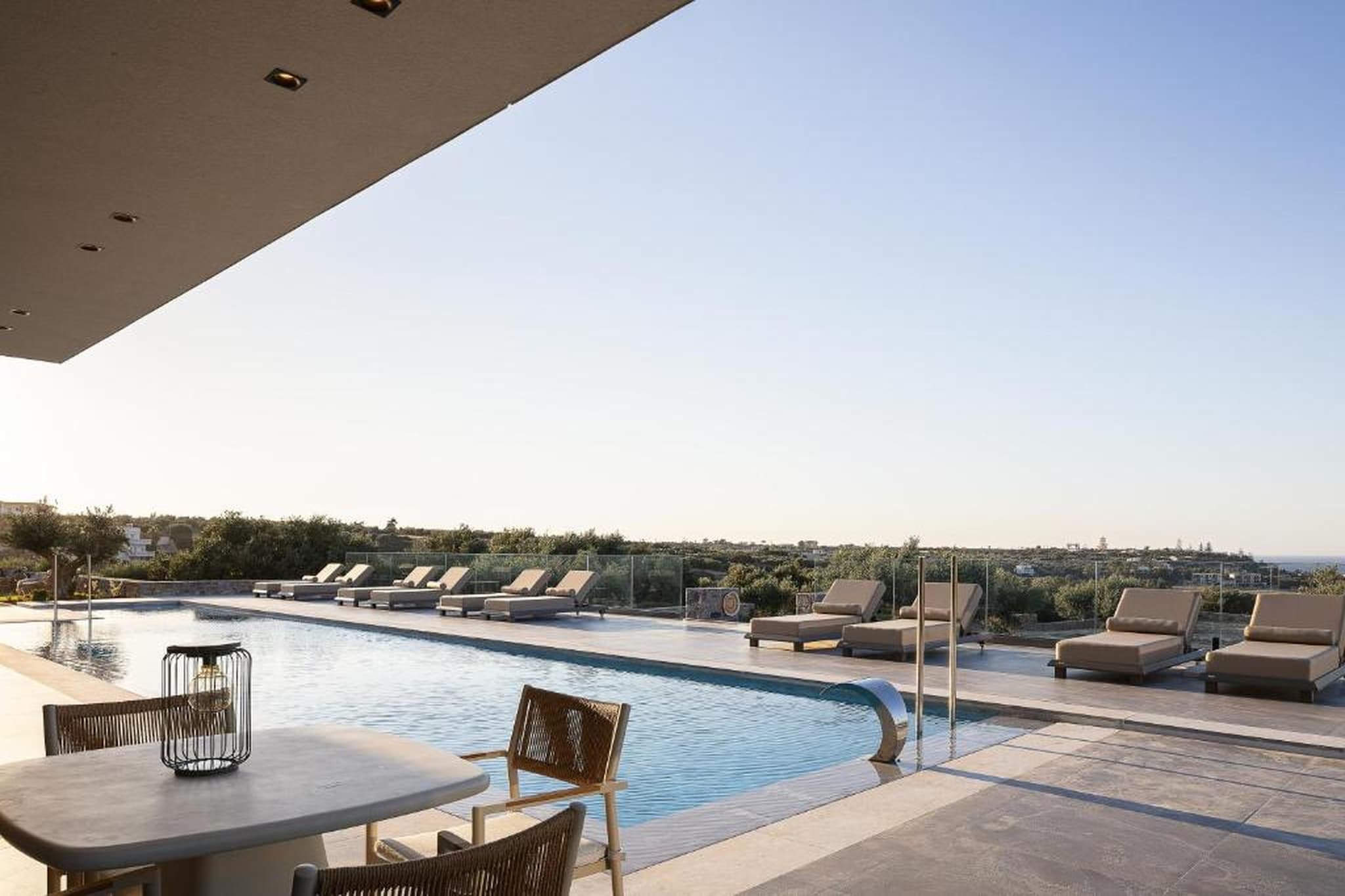 MT7 Panoramic Sea View Villa - Zwembad