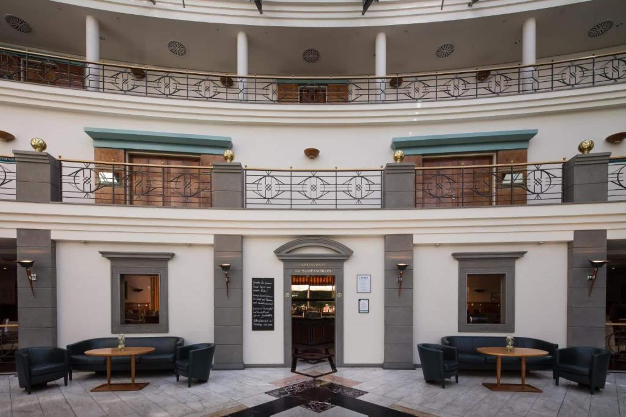 Hotel Leipzig - Empfangshalle