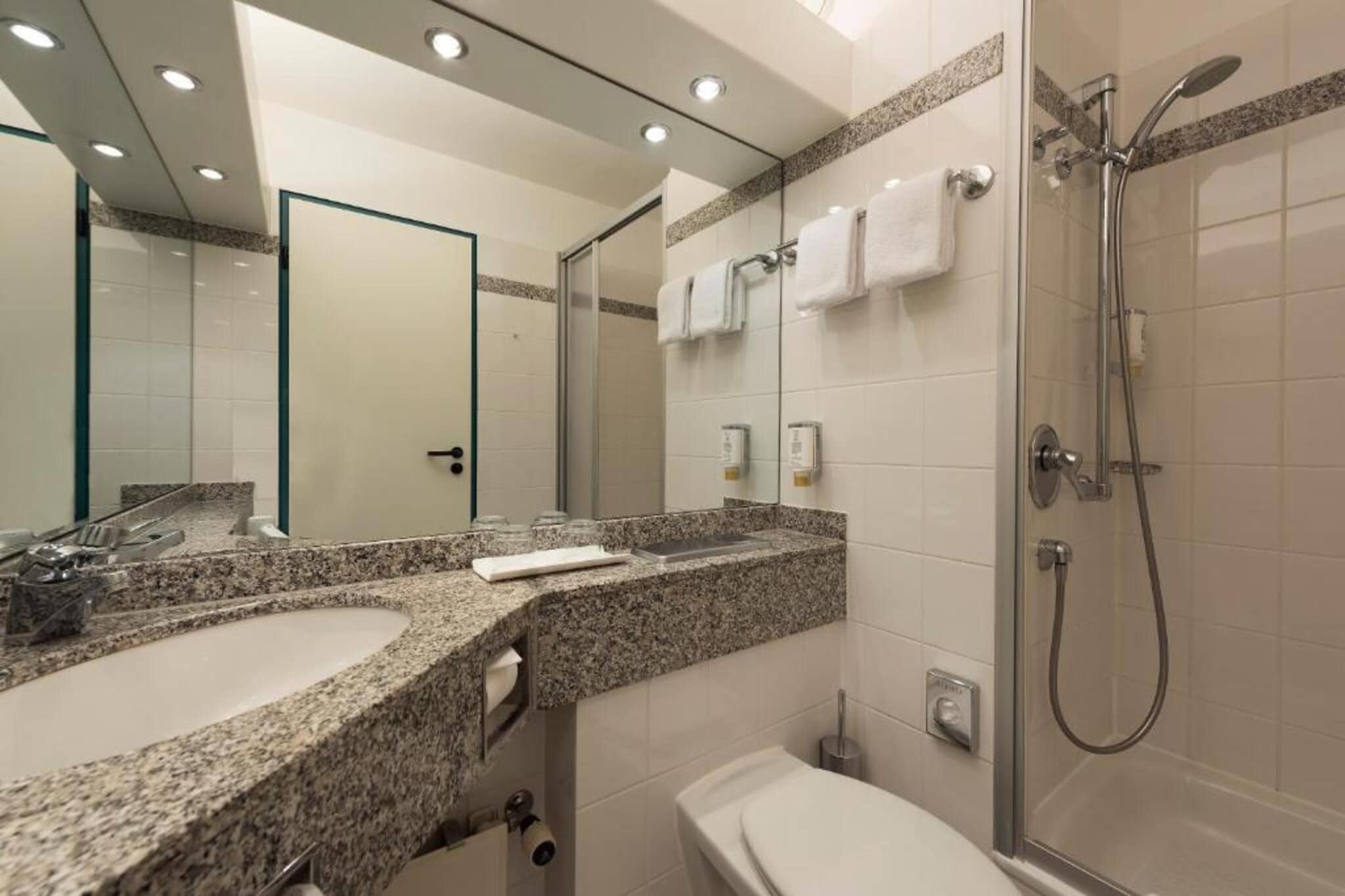 Hotel Leipzig - Badezimmer