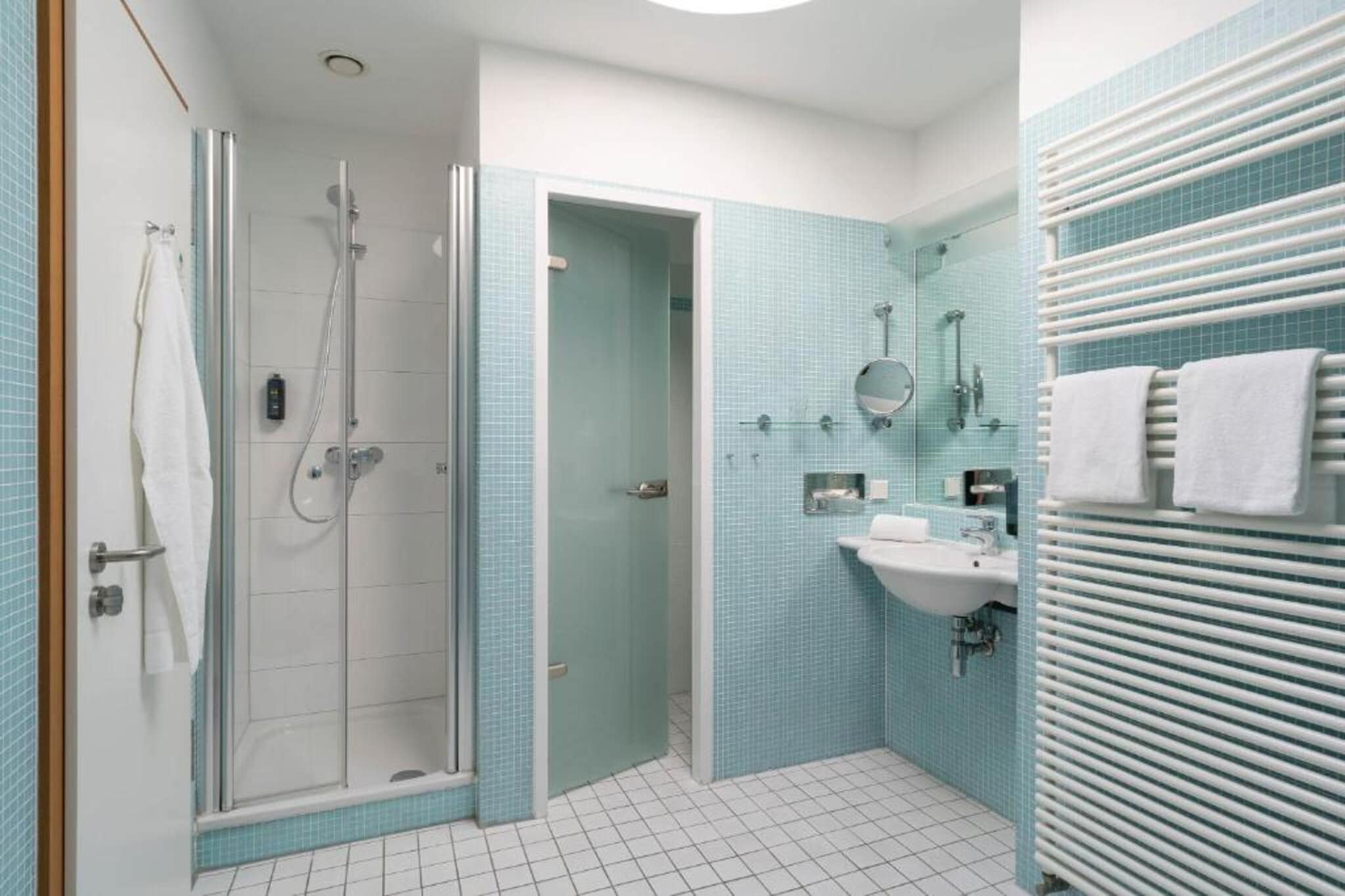 Avendi Hotel am Griebnitzsee - Badkamer