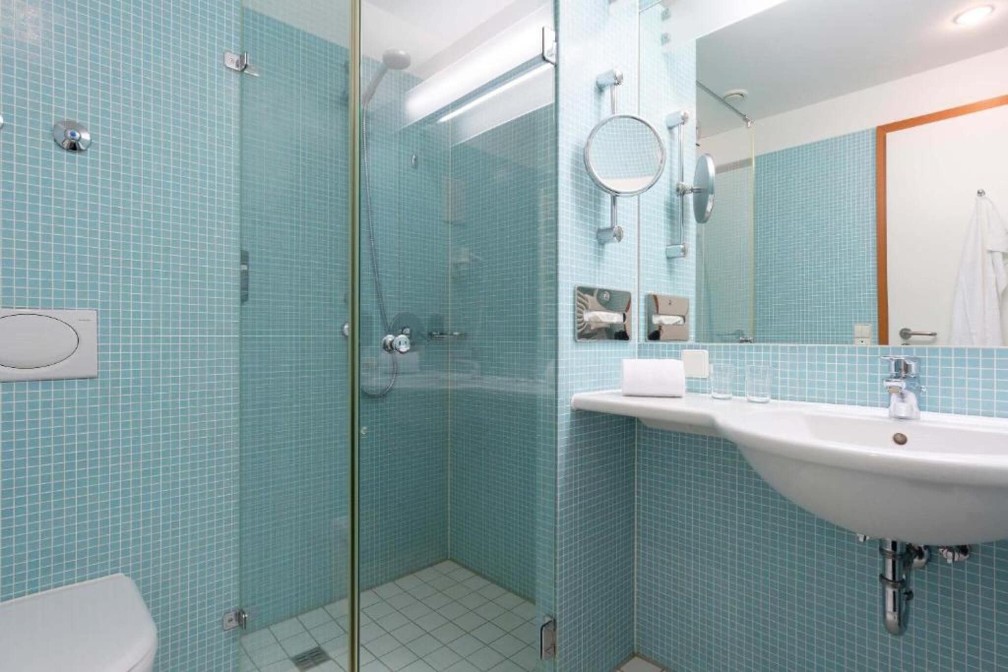 Avendi Hotel am Griebnitzsee - Badkamer