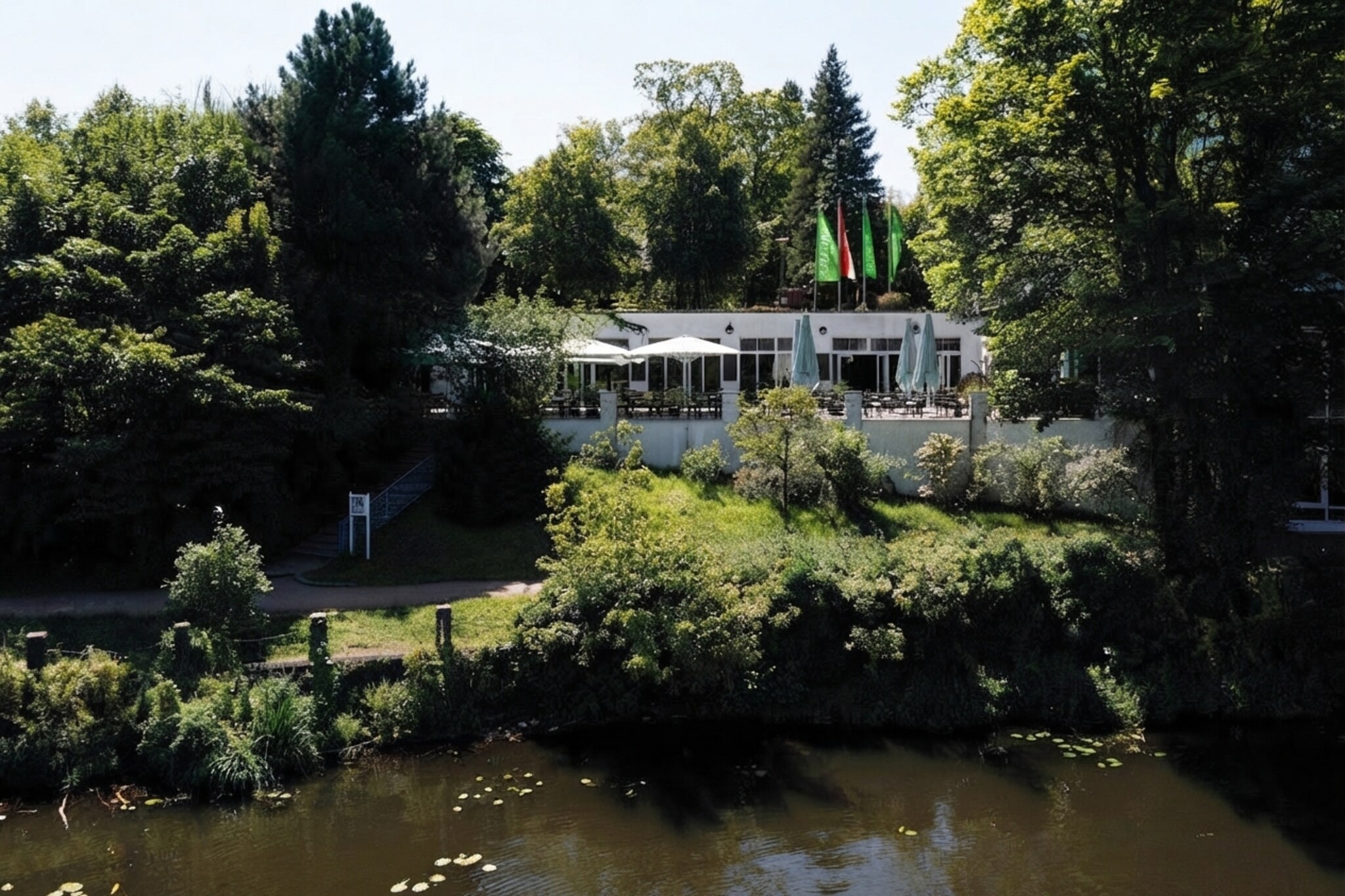 Avendi Hotel am Griebnitzsee - Image-tags.hotelexteriorsummer