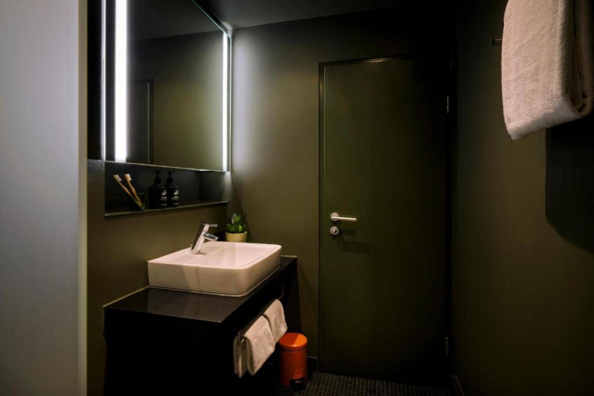 Max Brown 5th District Vienna - Bathroom