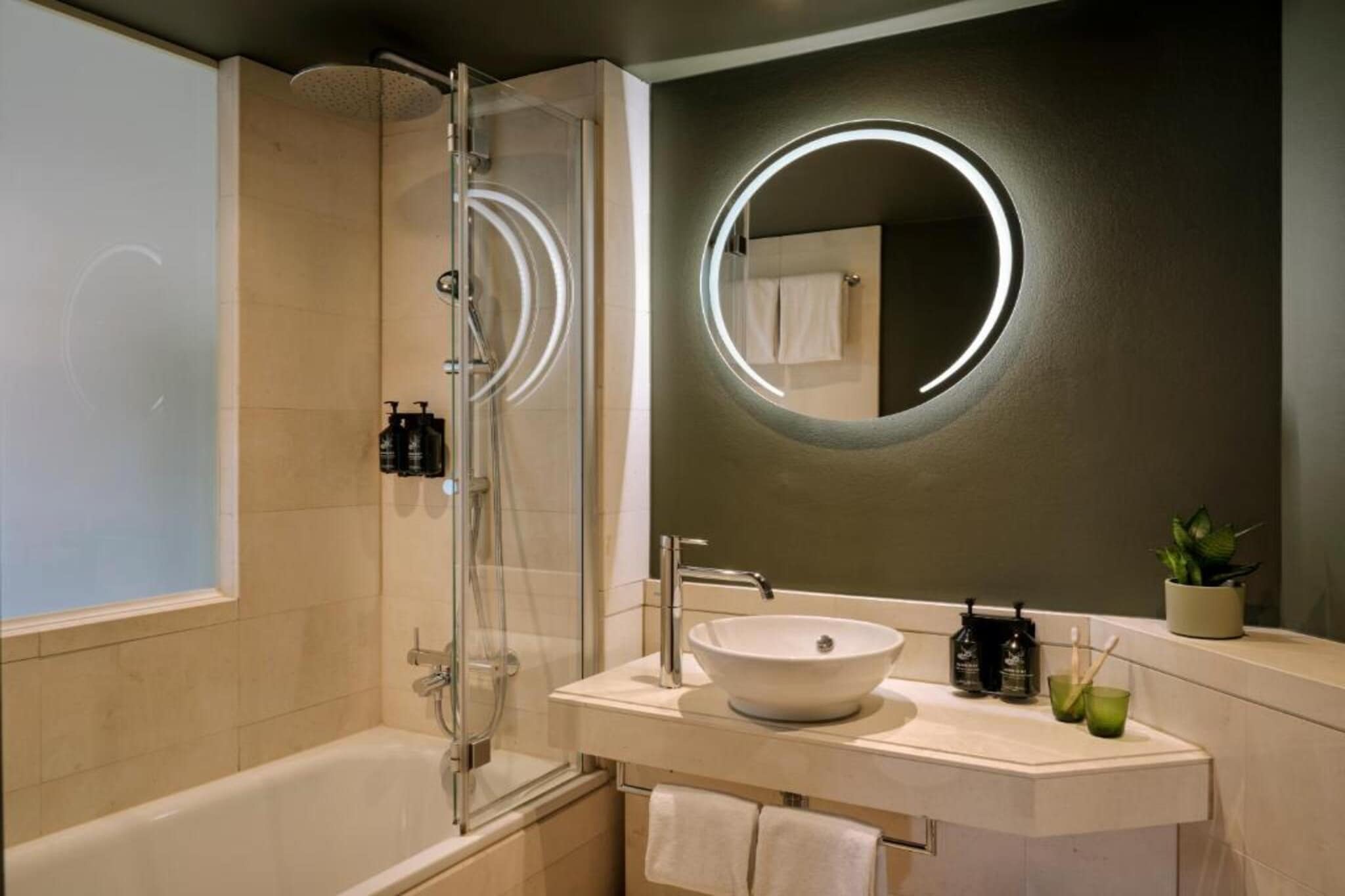 Max Brown 5th District Vienna - Bathroom
