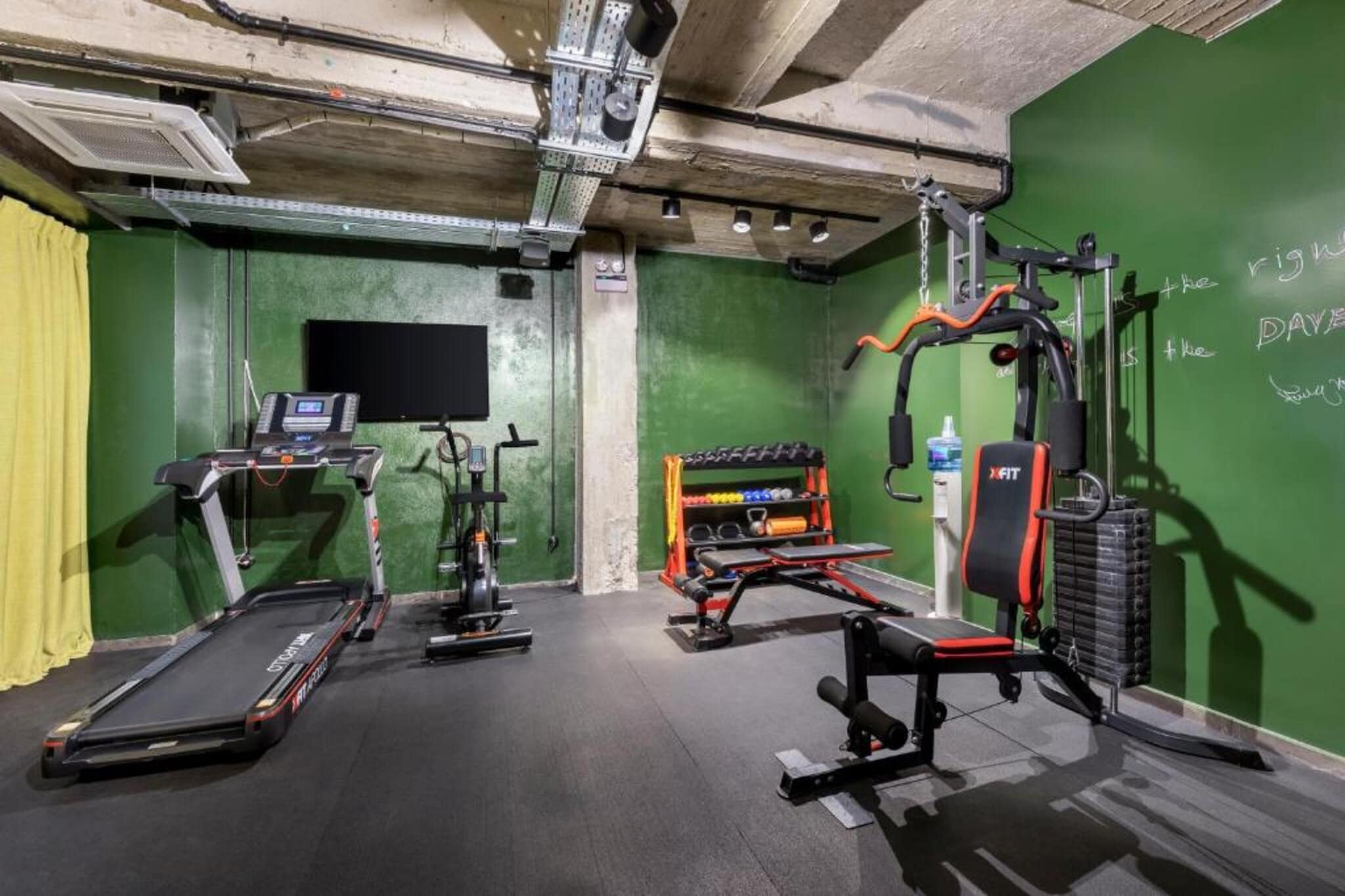 Max Brown Downtown Athens - Fitnessraum