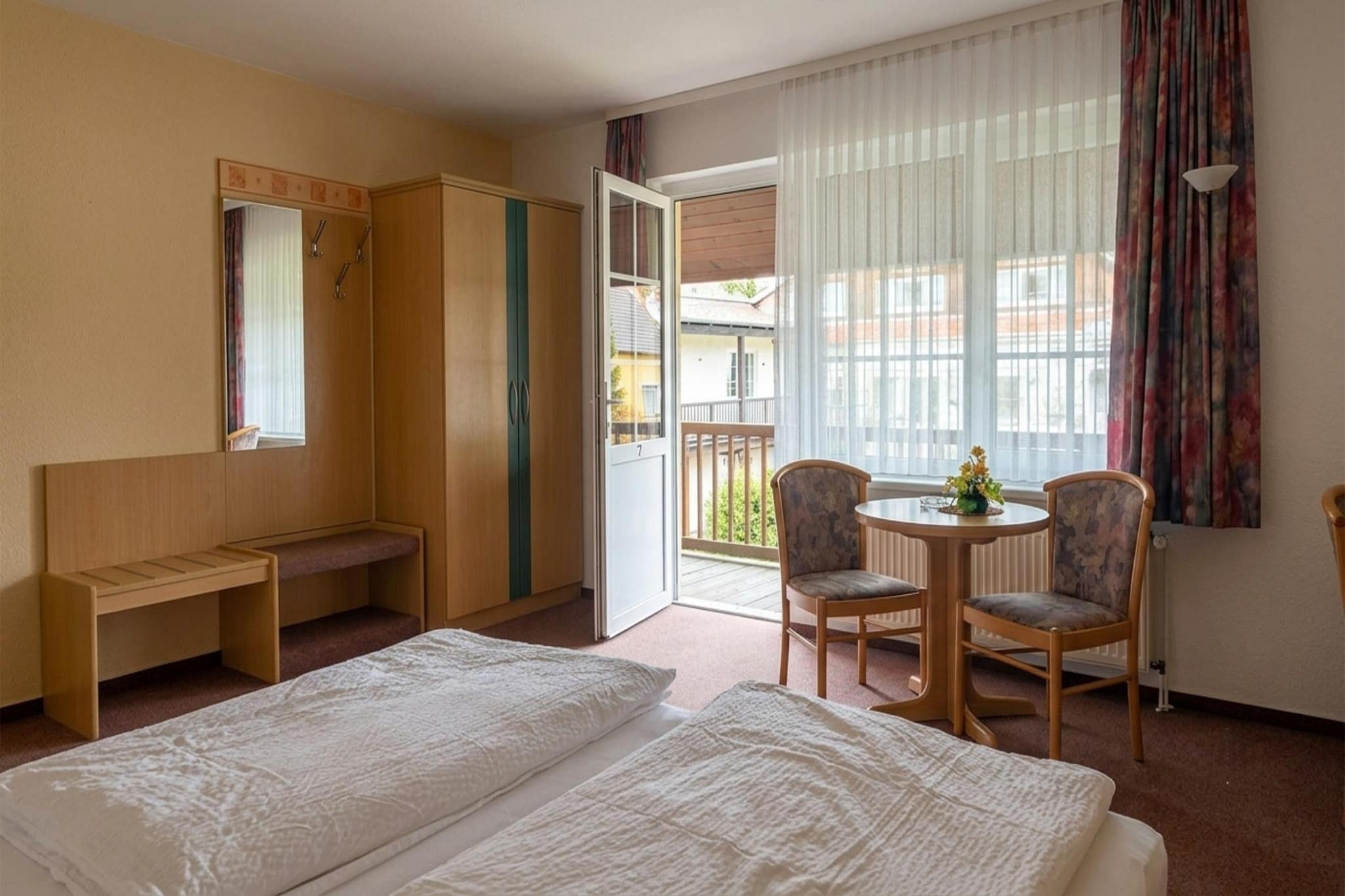 Landhotel lindengarten by Belvilla - Slaapkamer