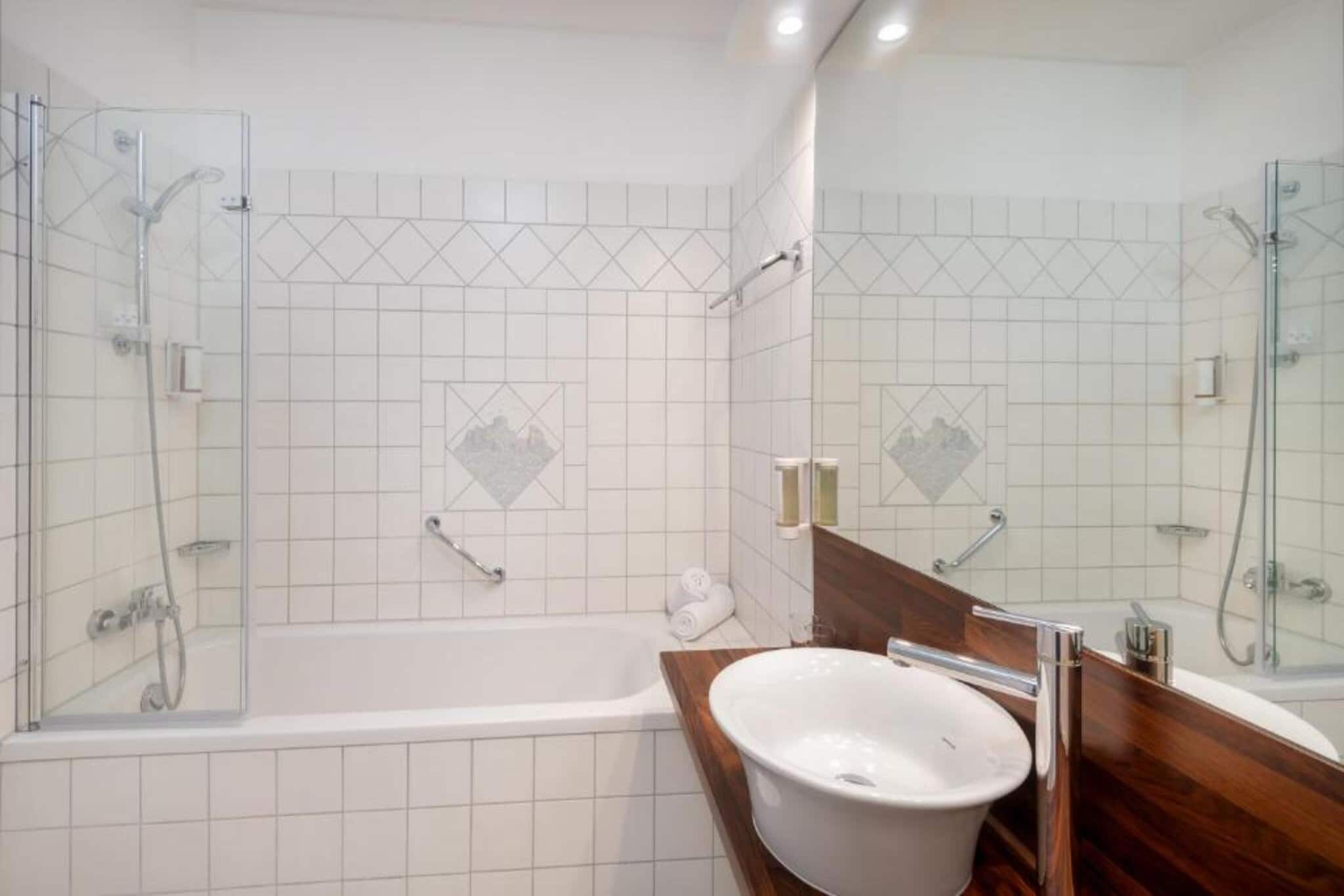 Wyndham Garden Koblen - Badezimmer