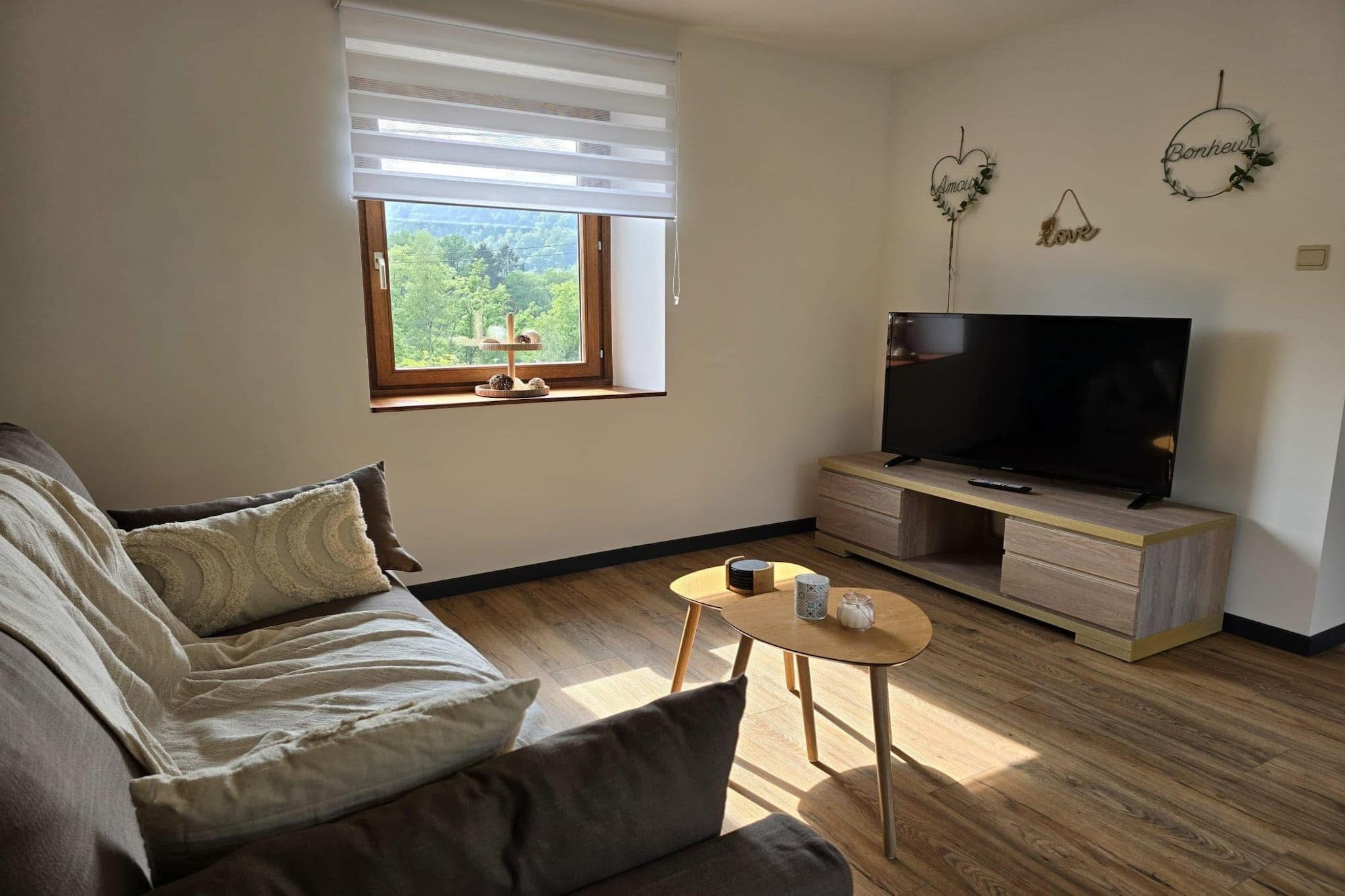 My Little House - Salon