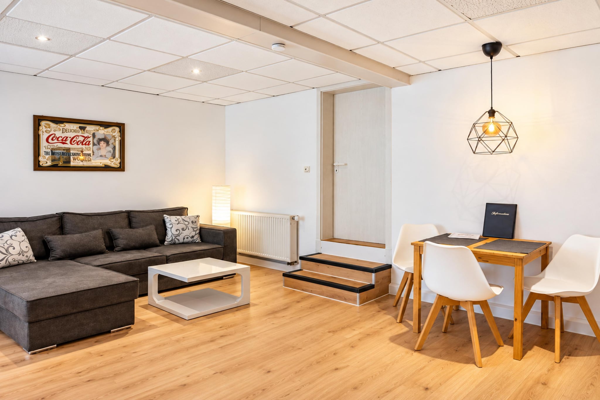 Modernes Apartment im Herzen von Thüringen - Salon