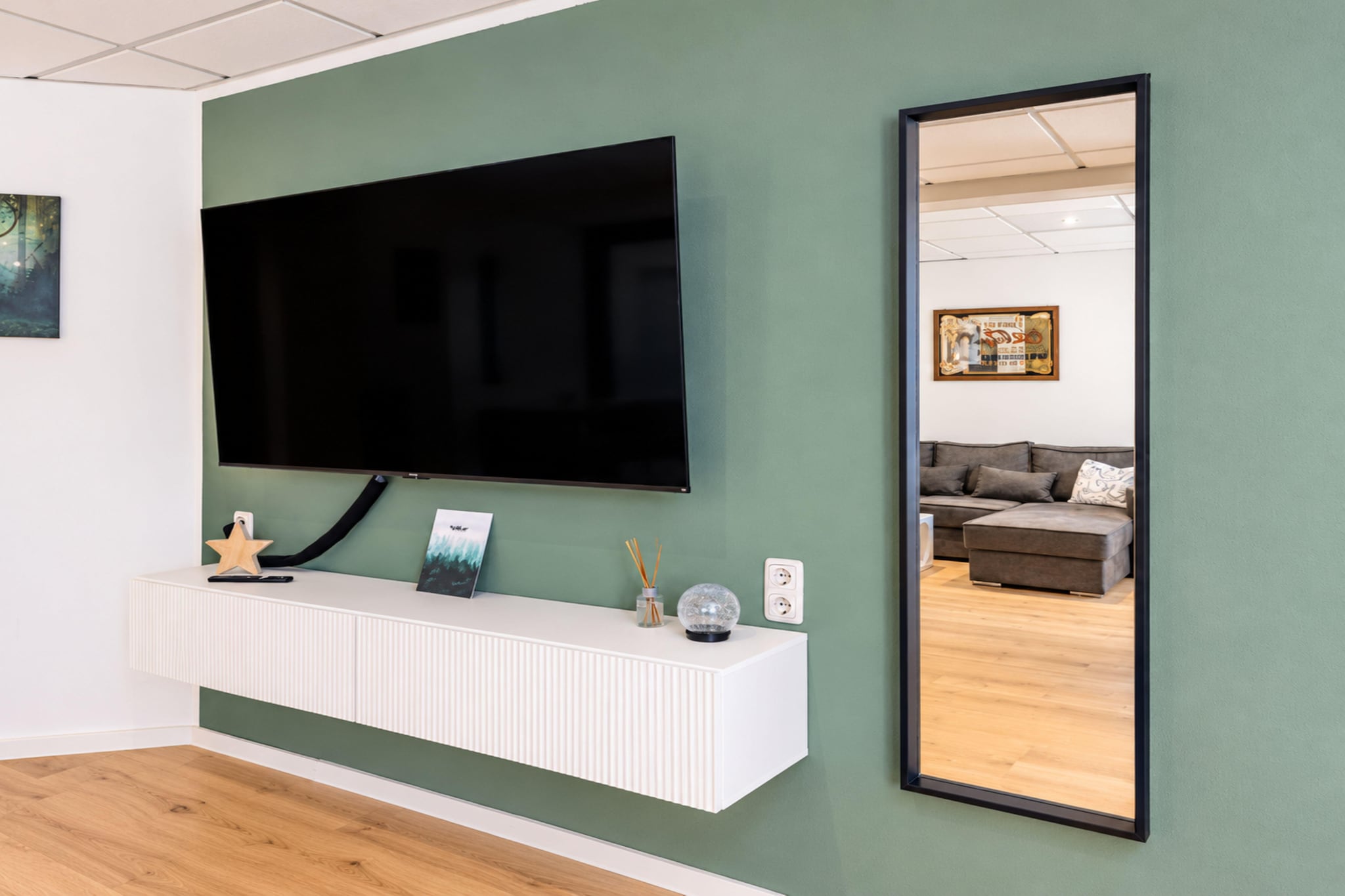 Modernes Apartment im Herzen von Thüringen - Salon