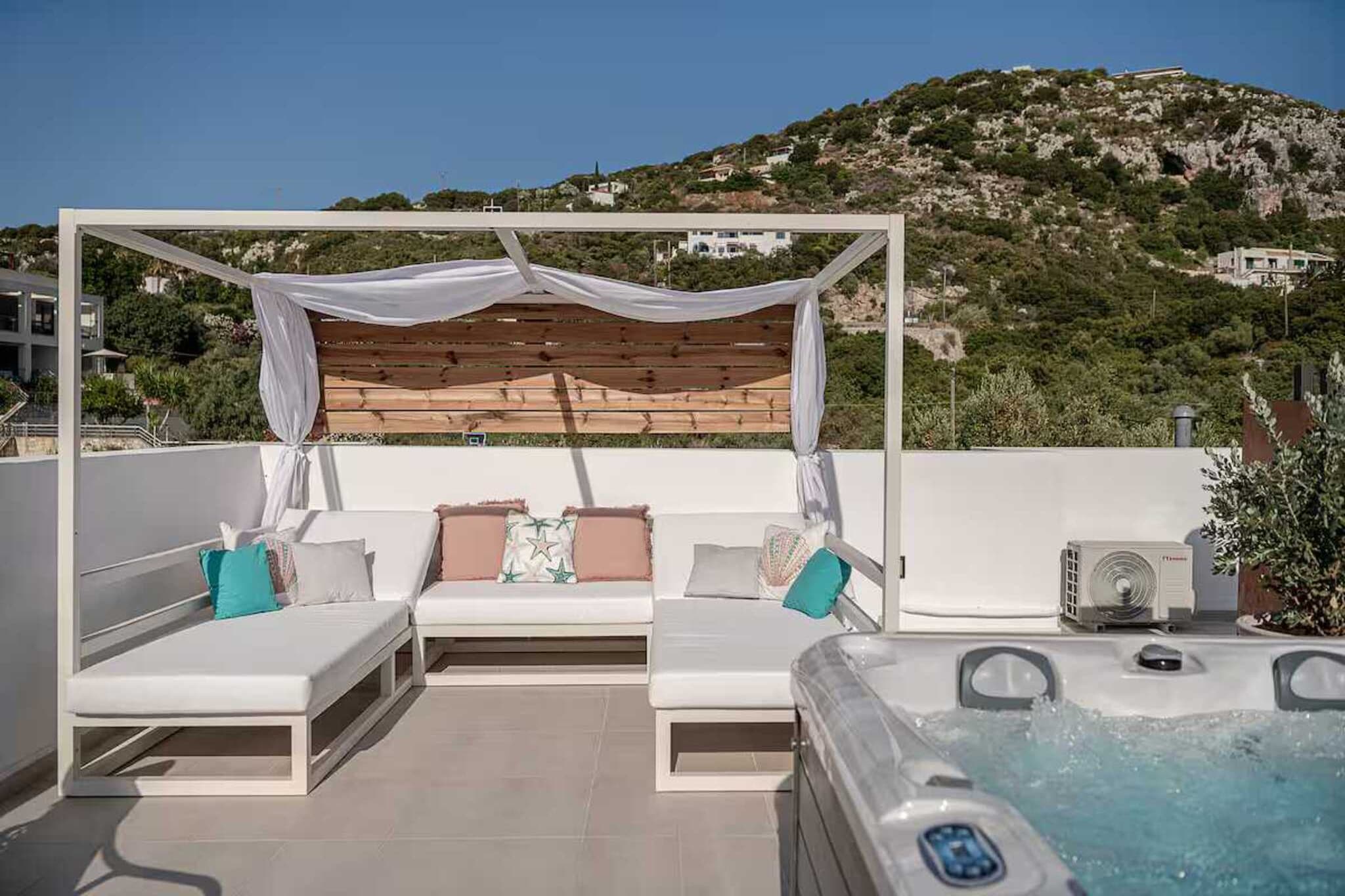 AVRILIA VILLA - Terrace balcony