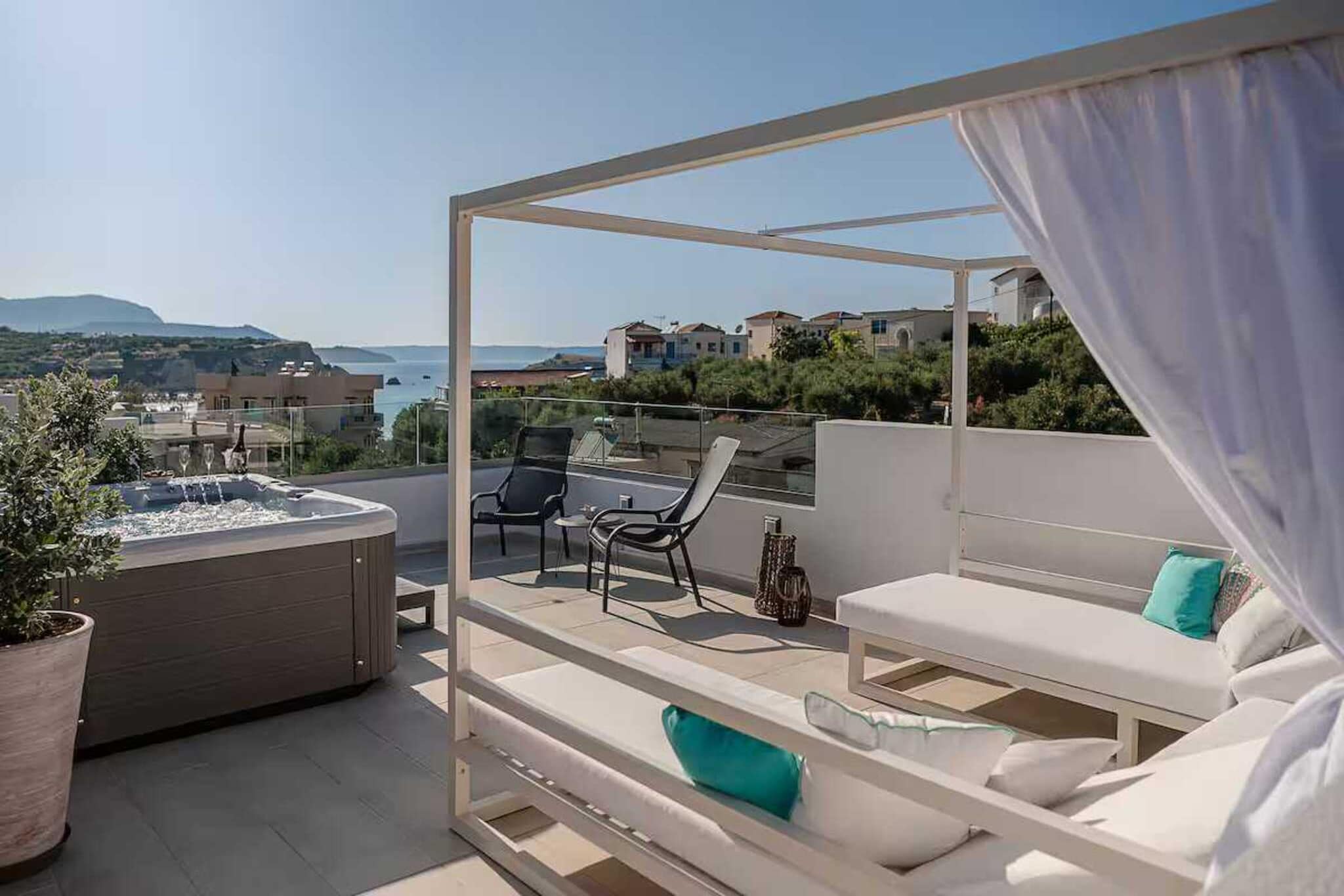 AVRILIA VILLA - Terrace balcony