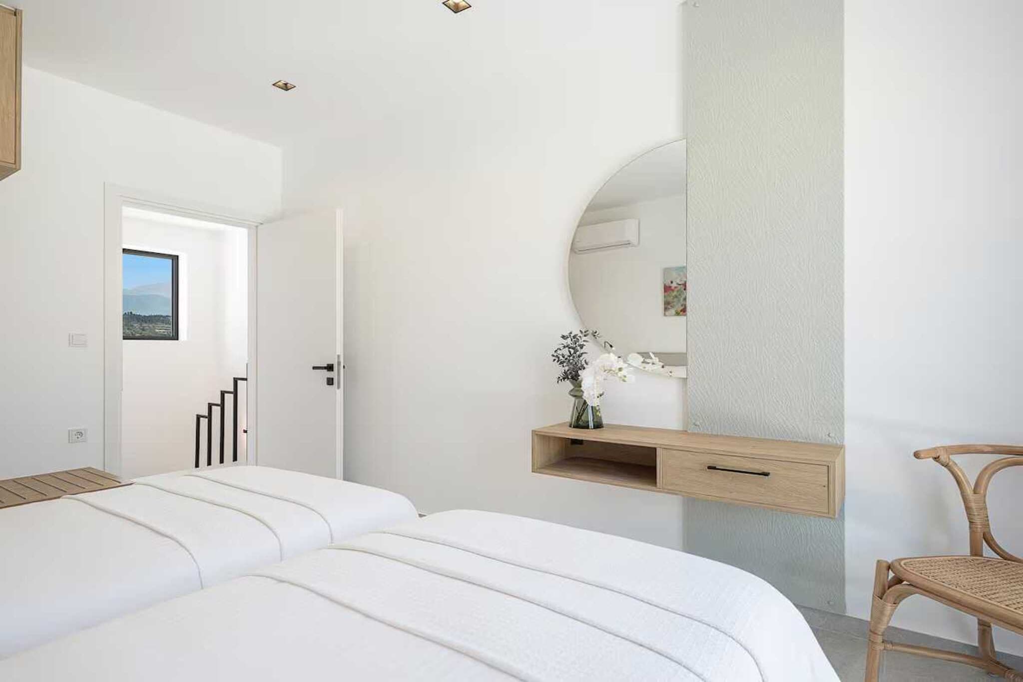 AVRILIA VILLA - Bedroom