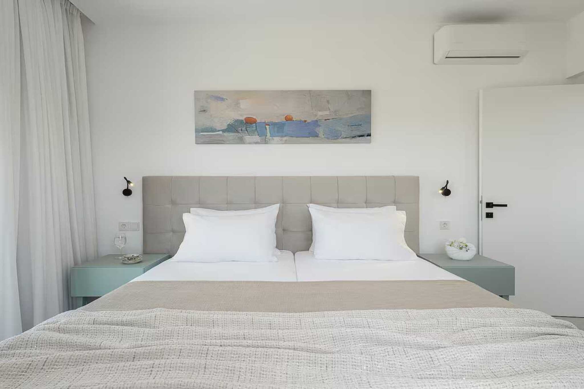 AVRILIA VILLA - Bedroom