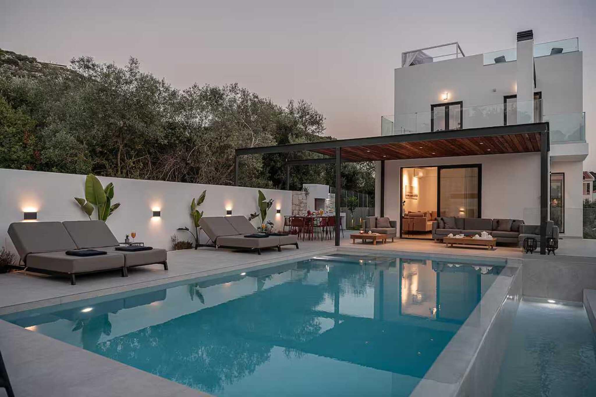 AVRILIA VILLA - Swimming pool