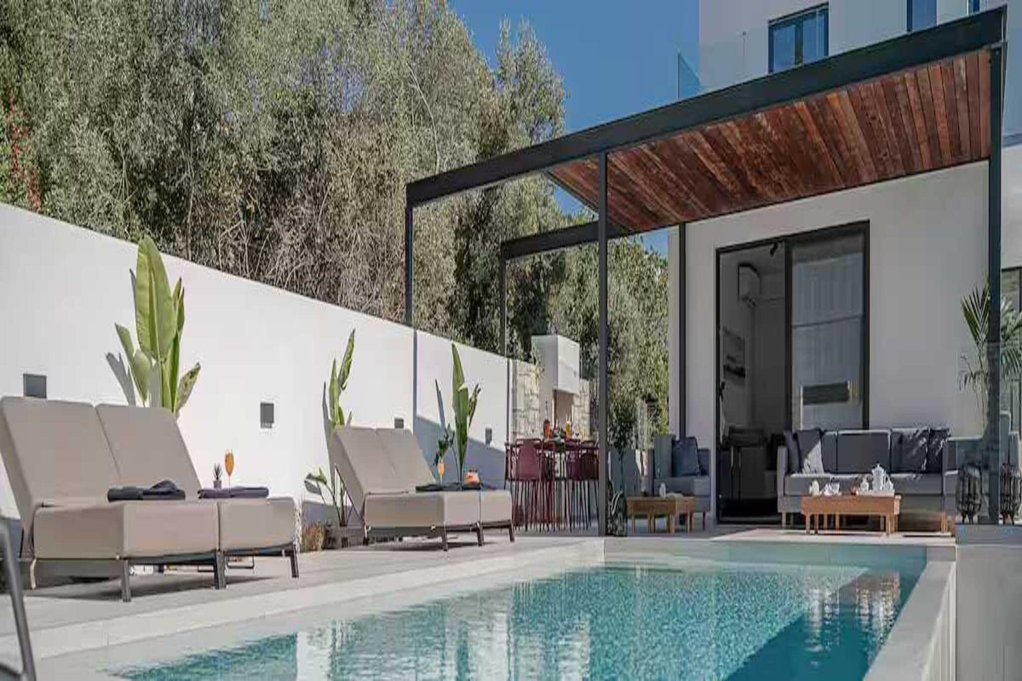 AVRILIA VILLA - Swimming pool