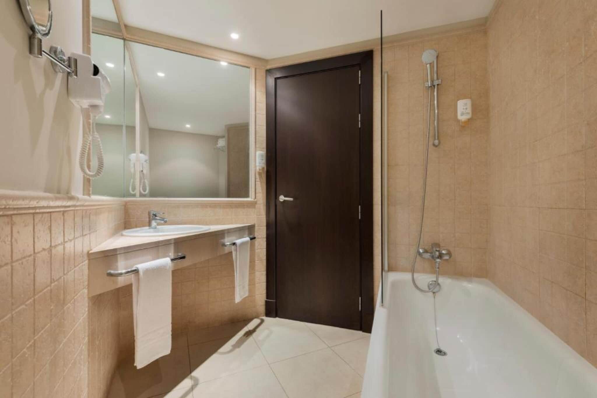 El Rompido Resort- The Club by Sunday - Salle de bain