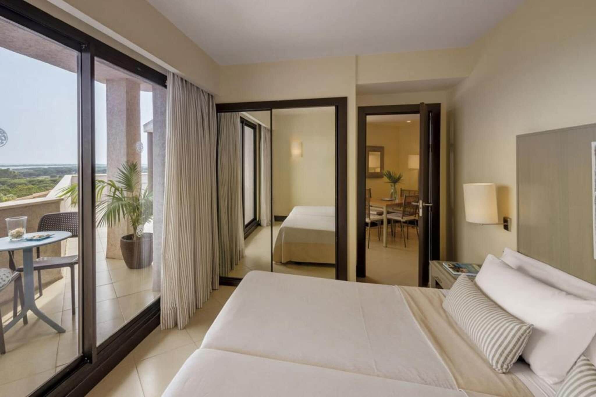 El Rompido Resort- The Club by Sunday - Chambre