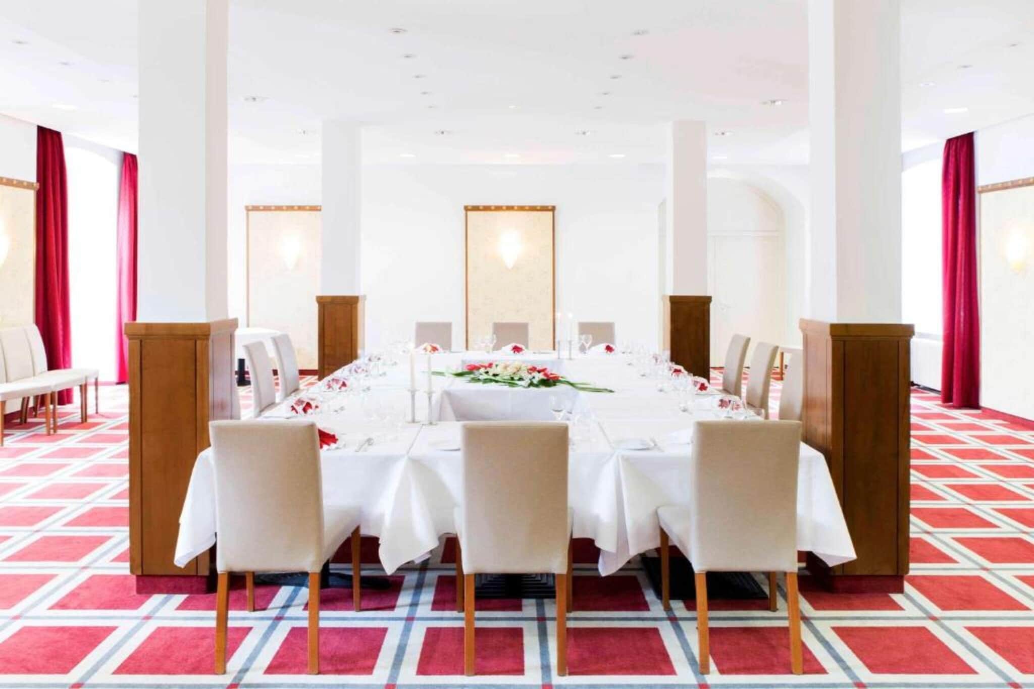 NOVOTEL Hildesheim - Image-tags.hotelfacilitiesandservices