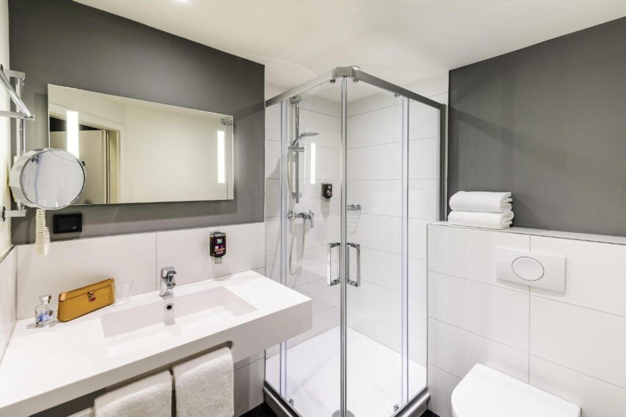 Ibis Styles Halle - Badkamer
